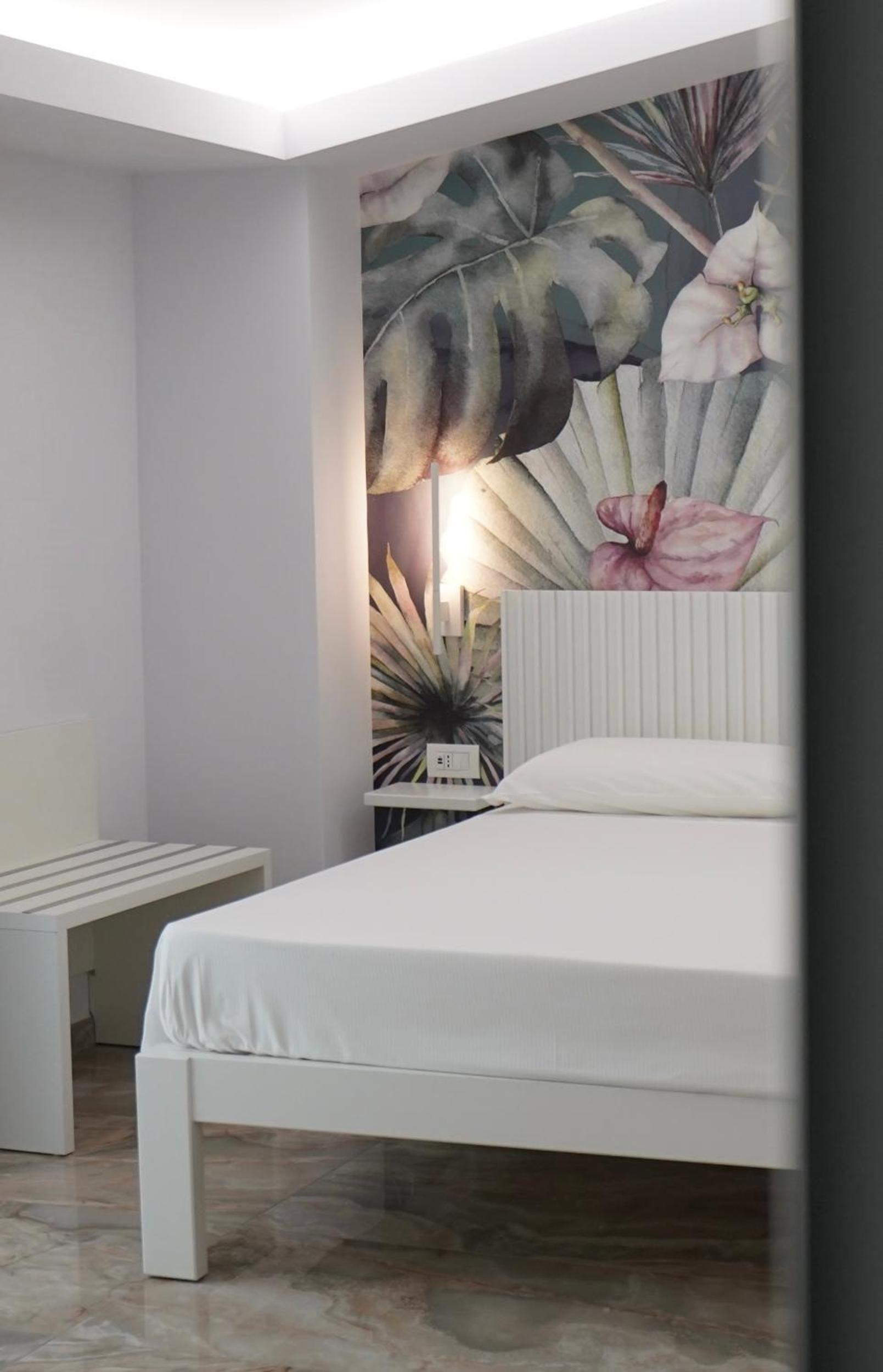 Deluxe Double Room with Bath photo 1