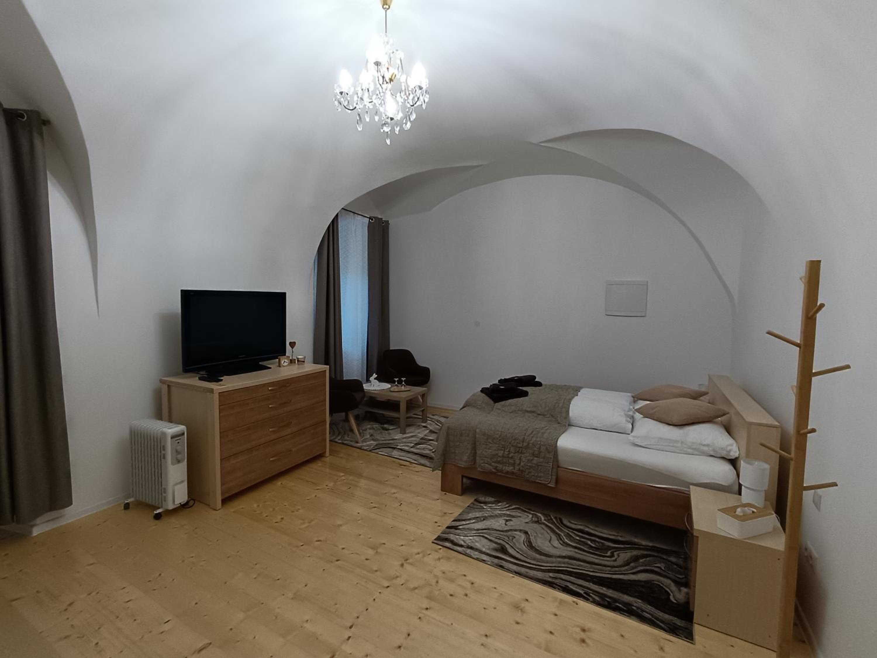 Double Room with Private Bathroom photo 2