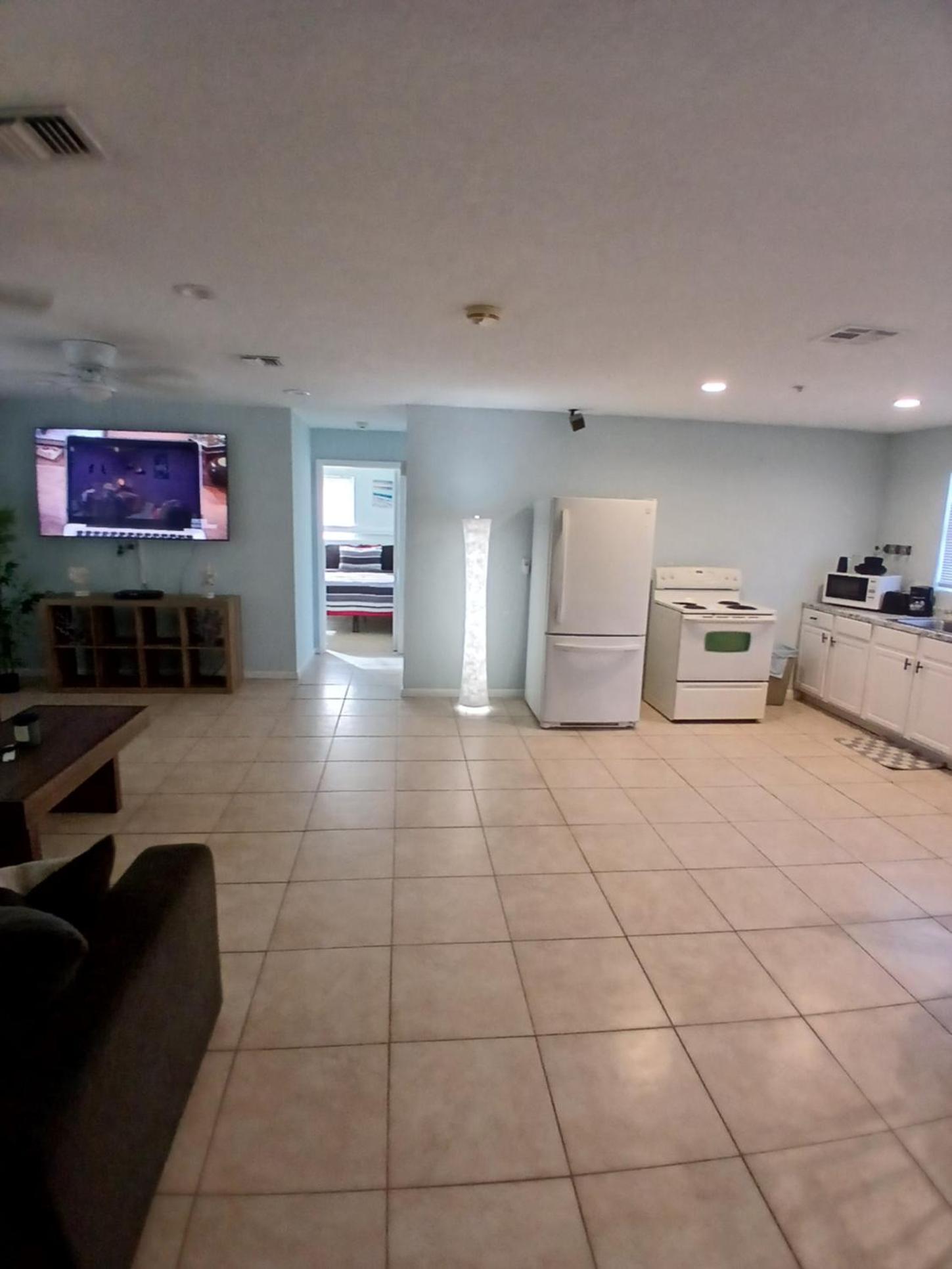 Deluxe Family Suite photo 3