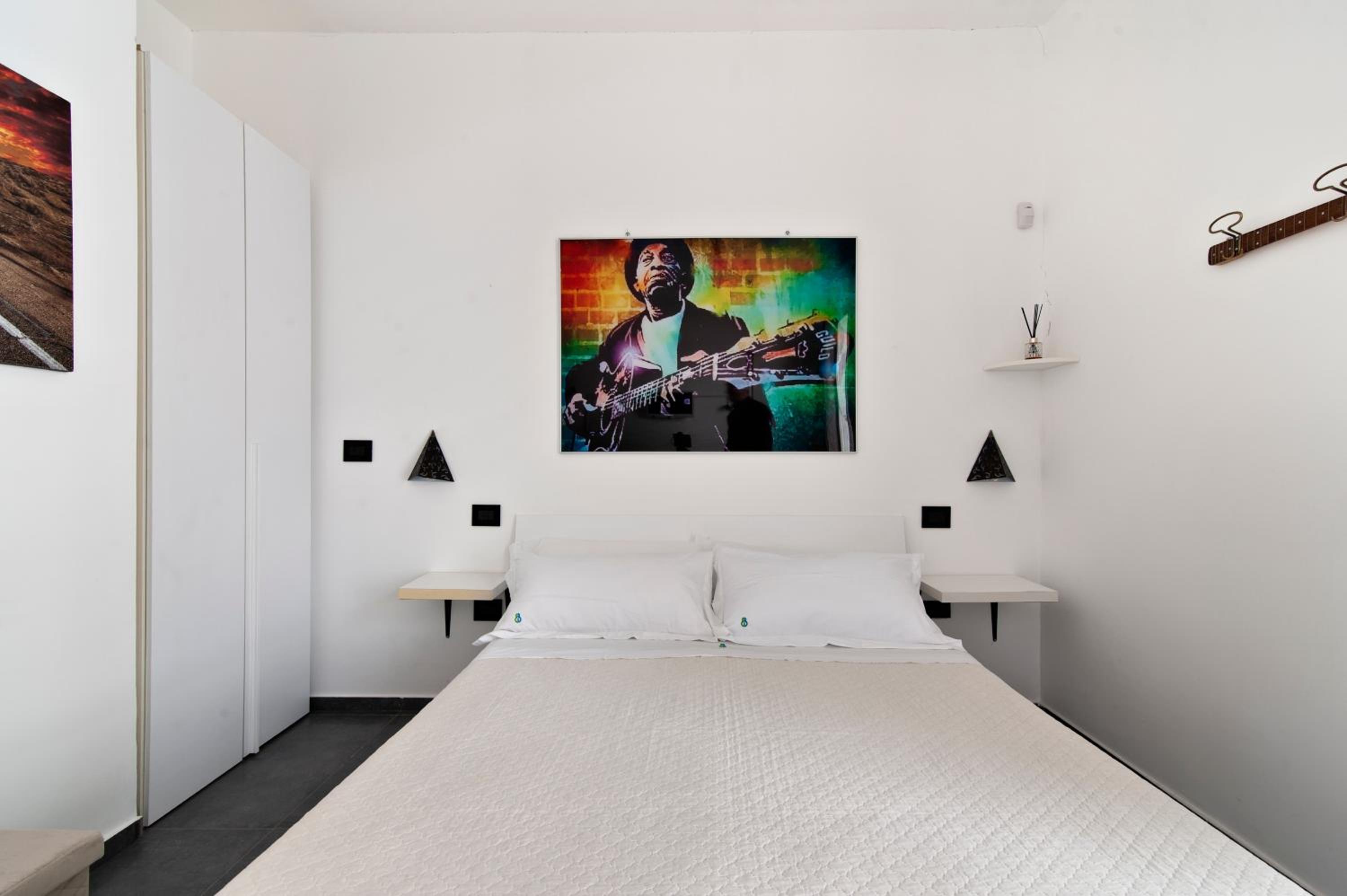 Double Room - Photo 14