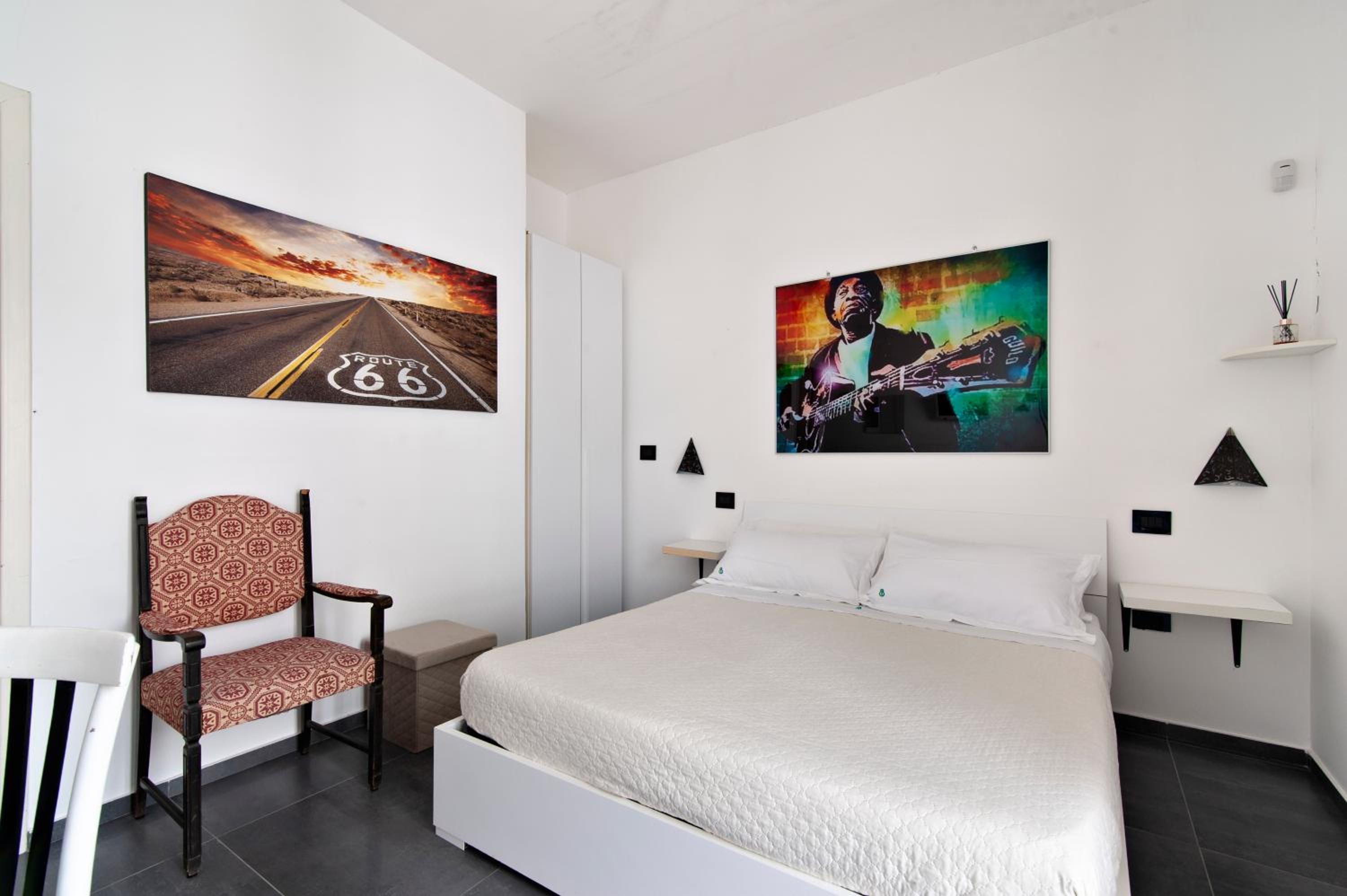 Double Room - Photo 28