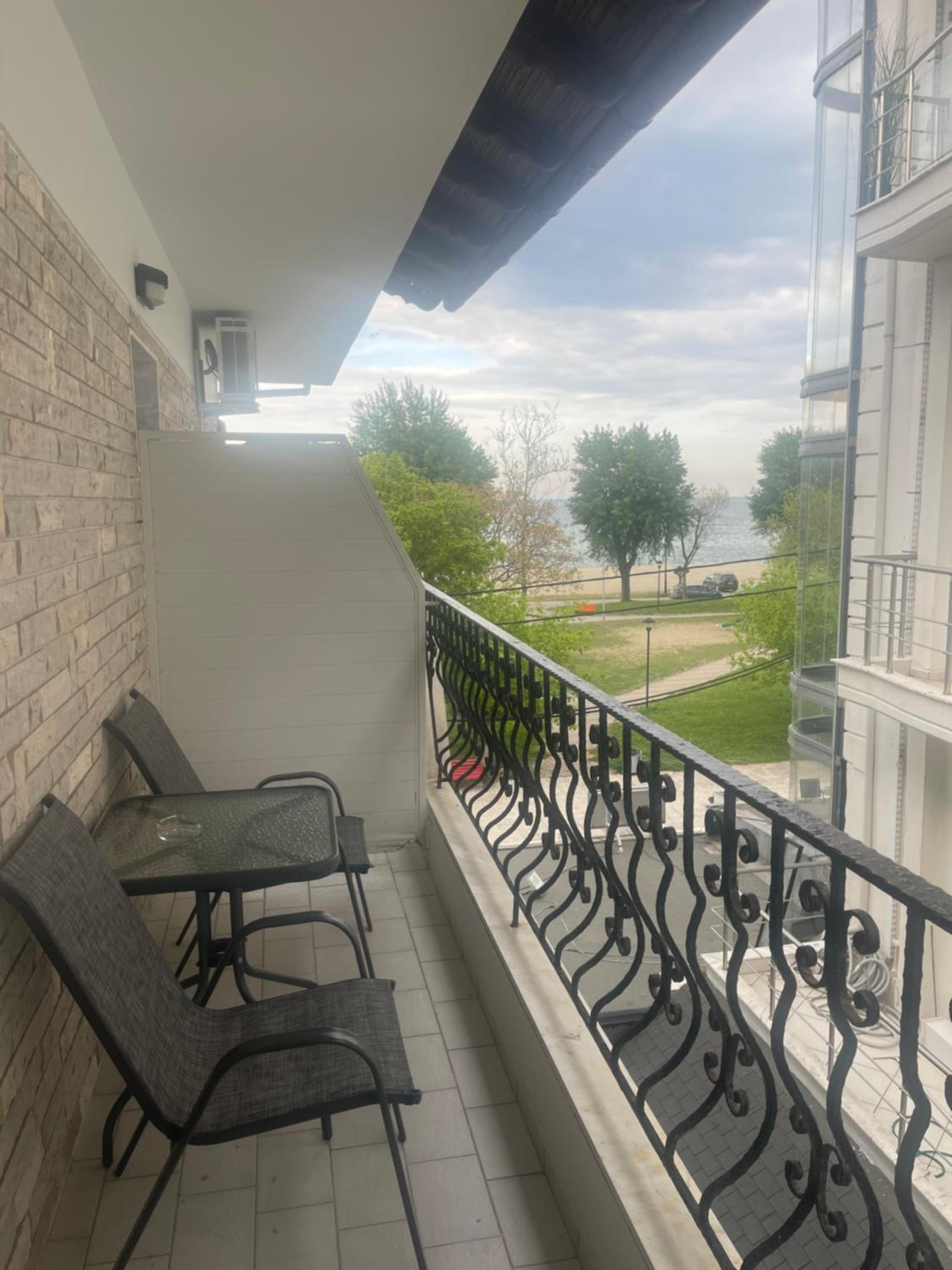 Twin Room with View