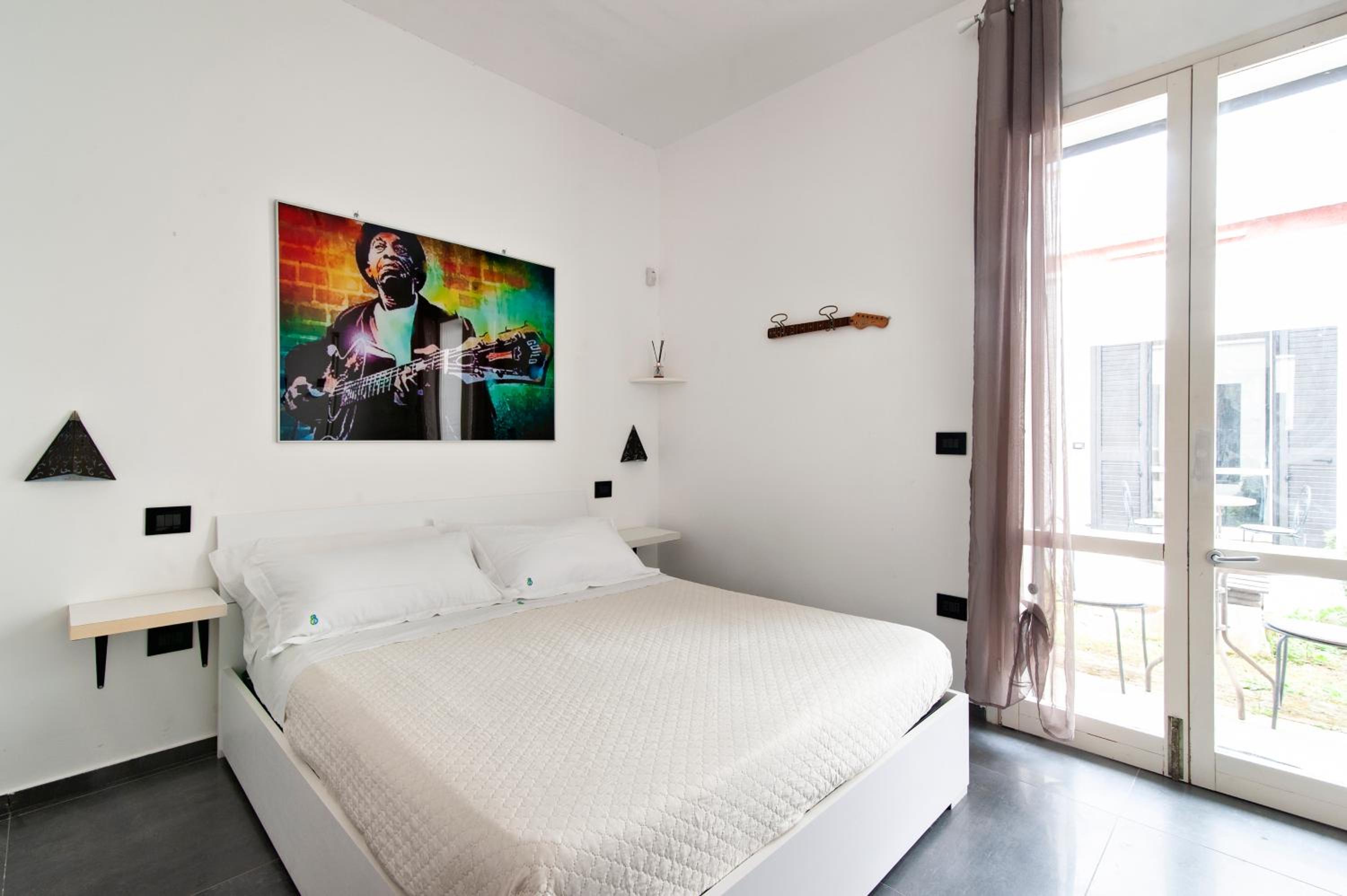 Double Room - Photo 31