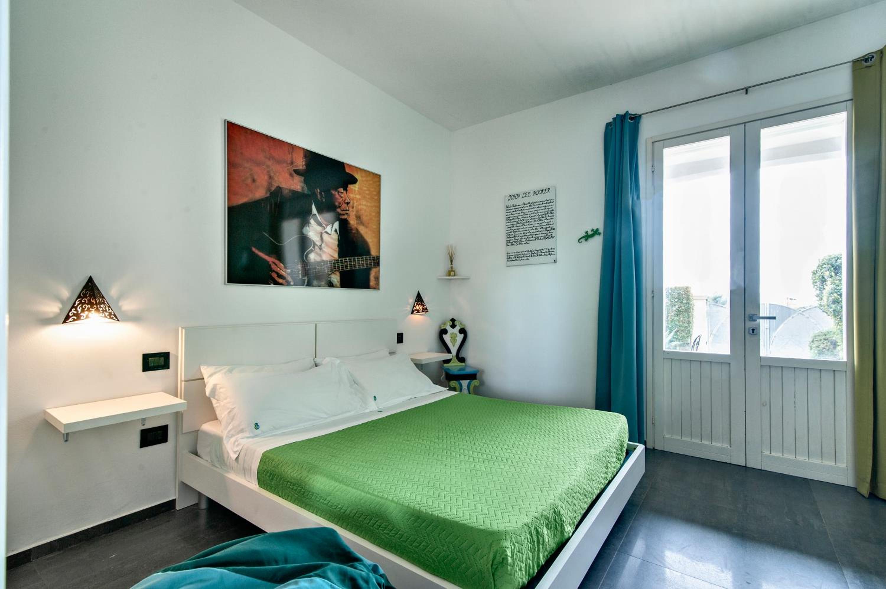 Double Room - Photo 30