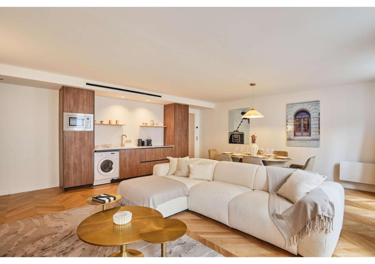 Apartment photo 1