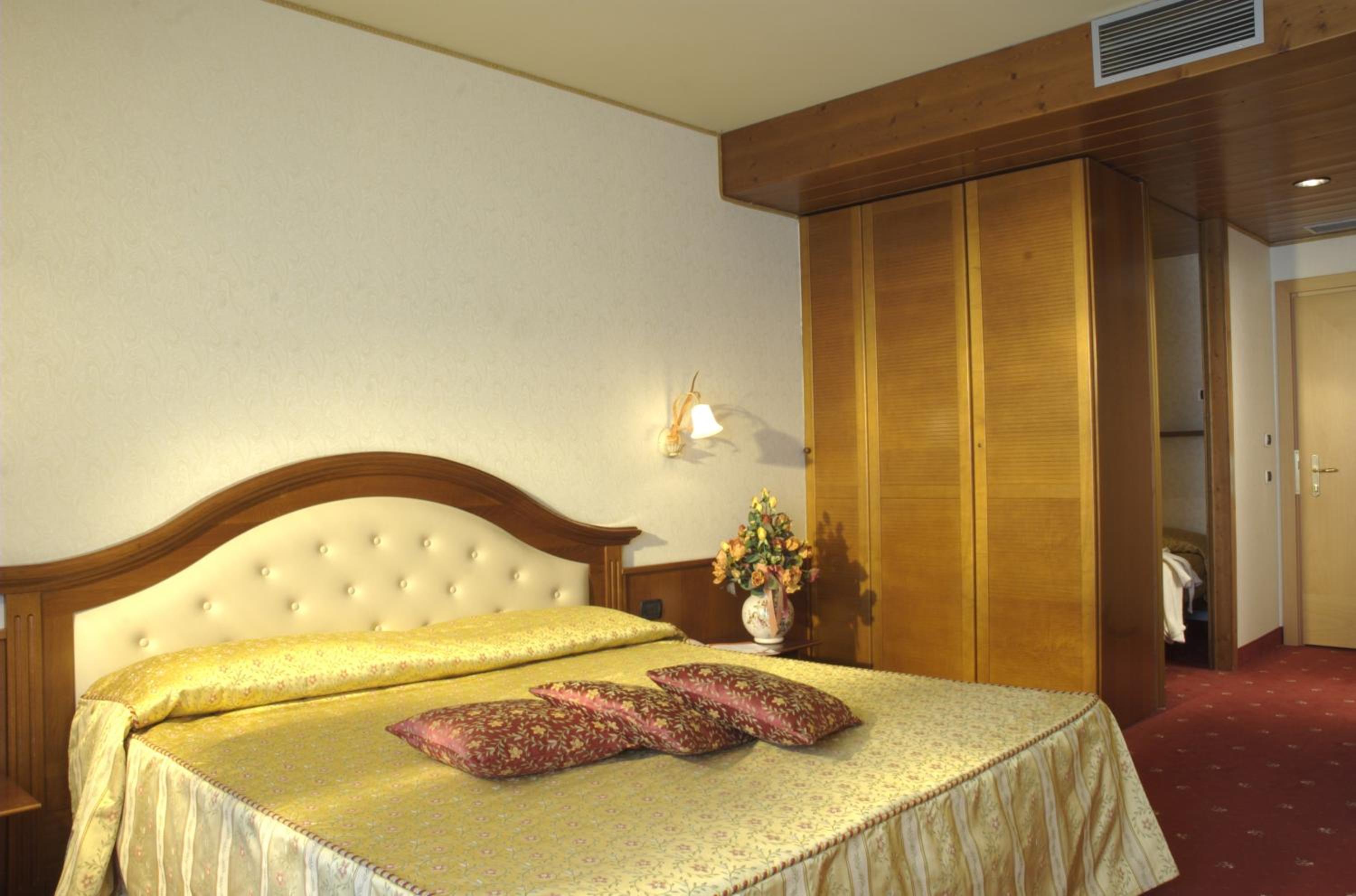 Double or Twin Room with Spa Access