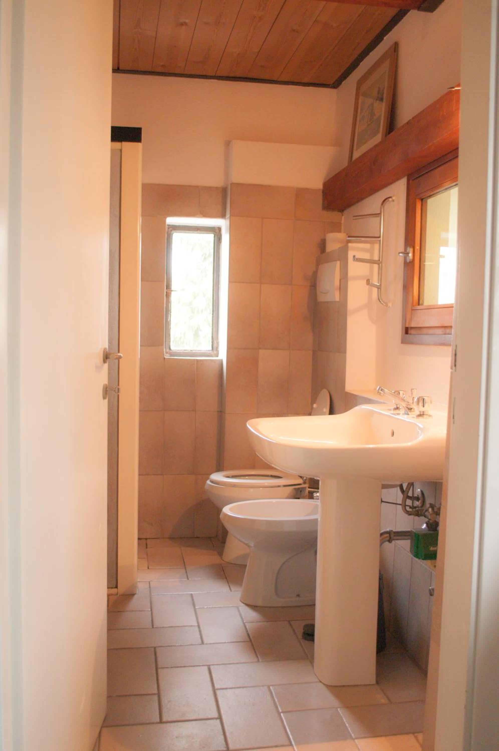 Deluxe Double Room with Extra Bed photo 2