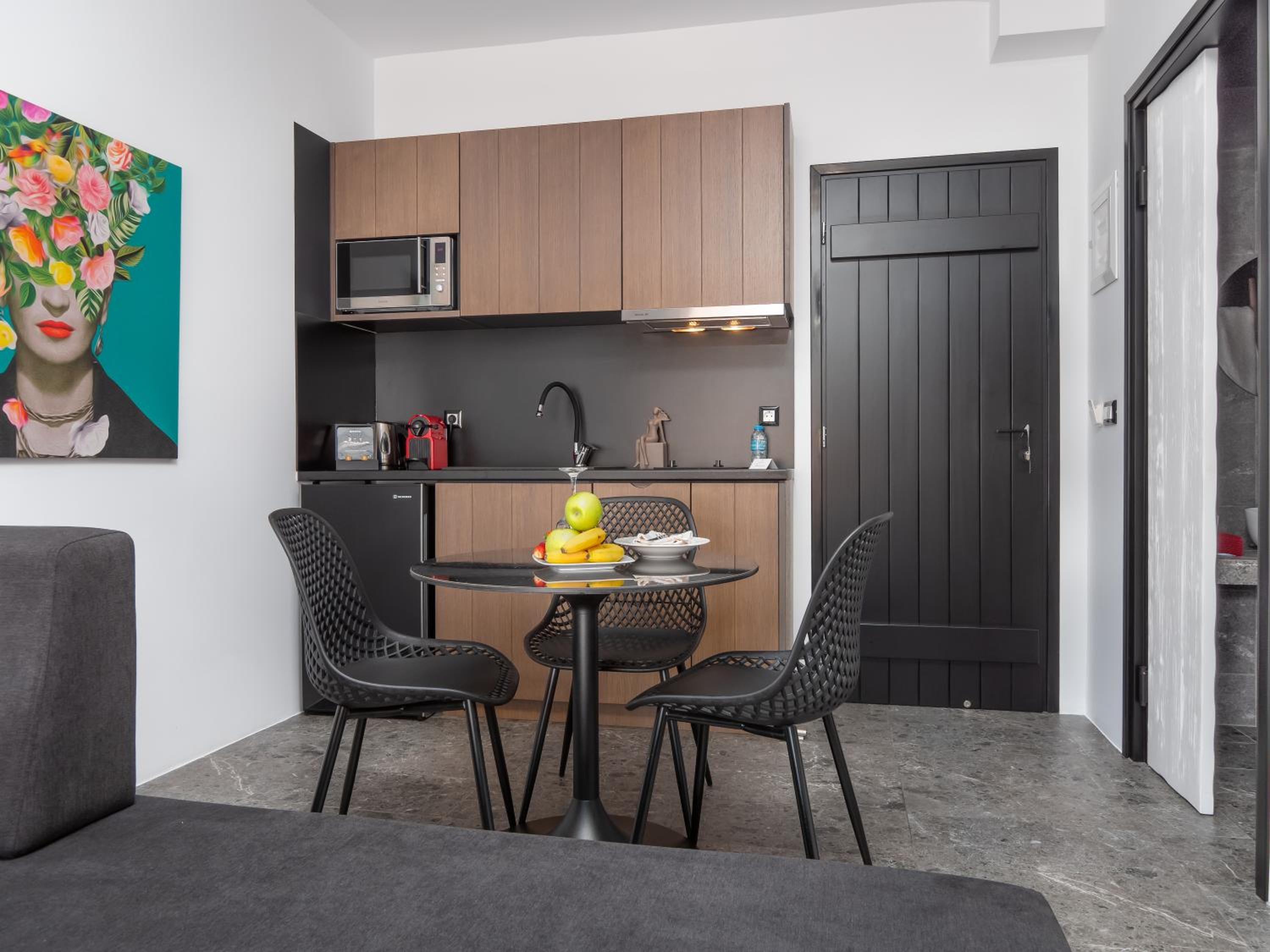 Standard Suite