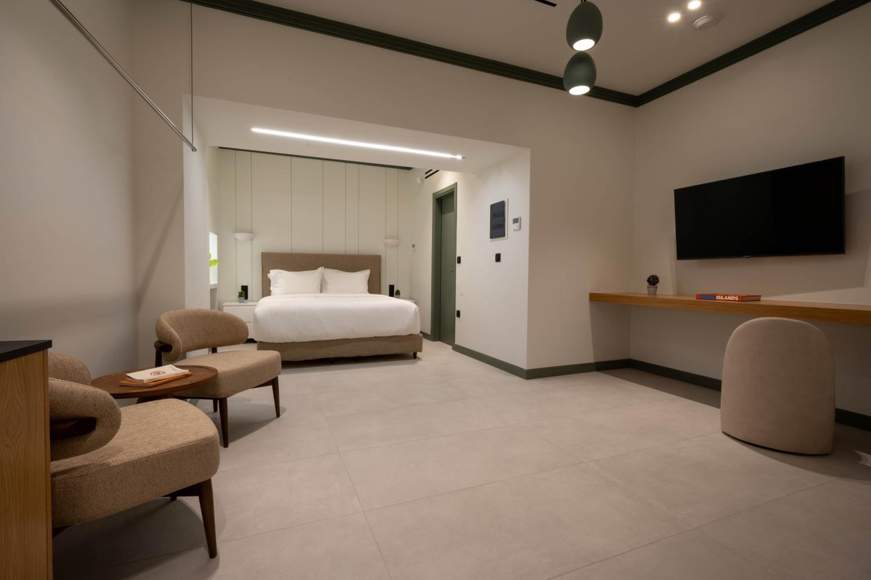 One-Bedroom Suite