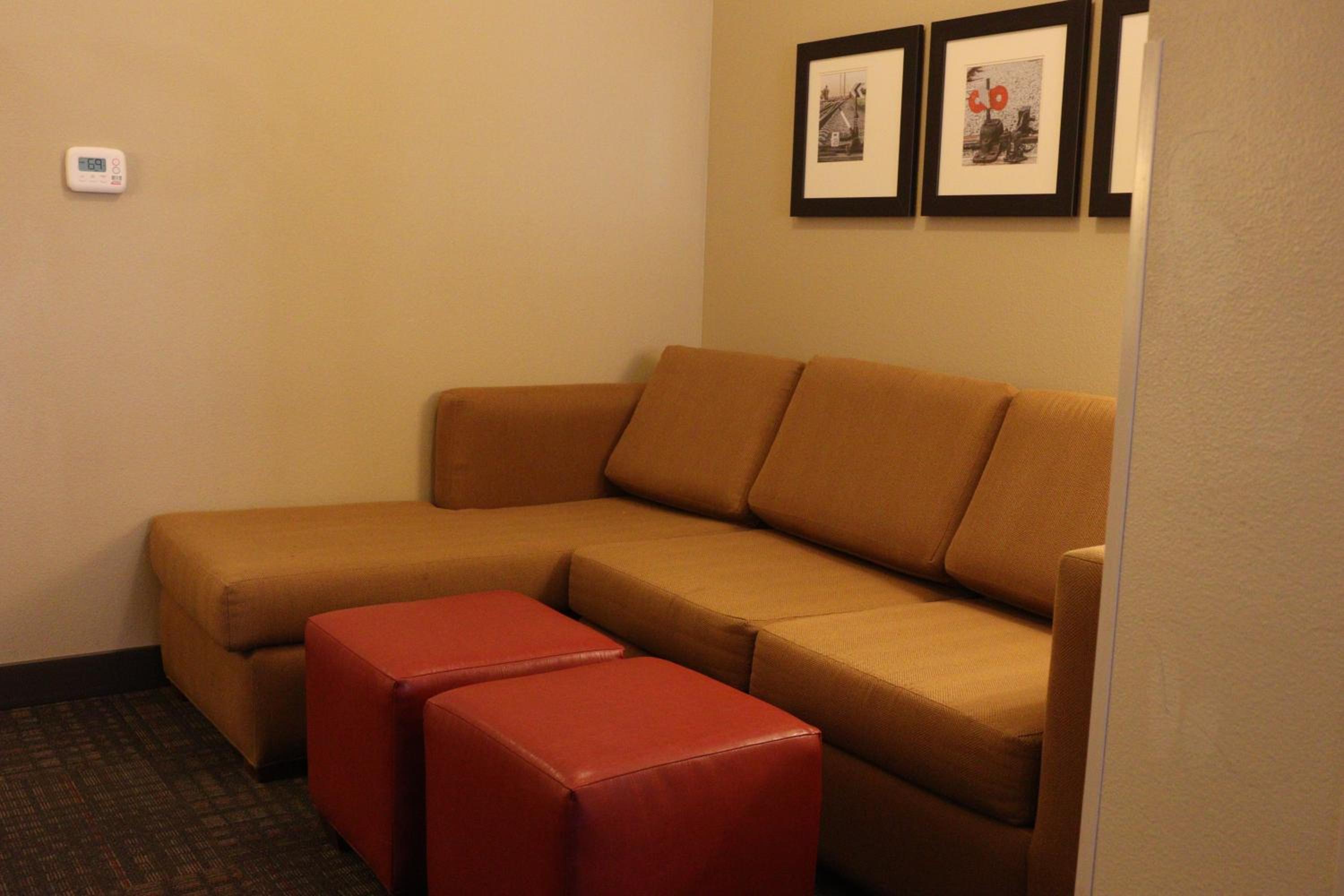 King Suite with Roll-In Shower - Accessible/Non-Smoking photo 1