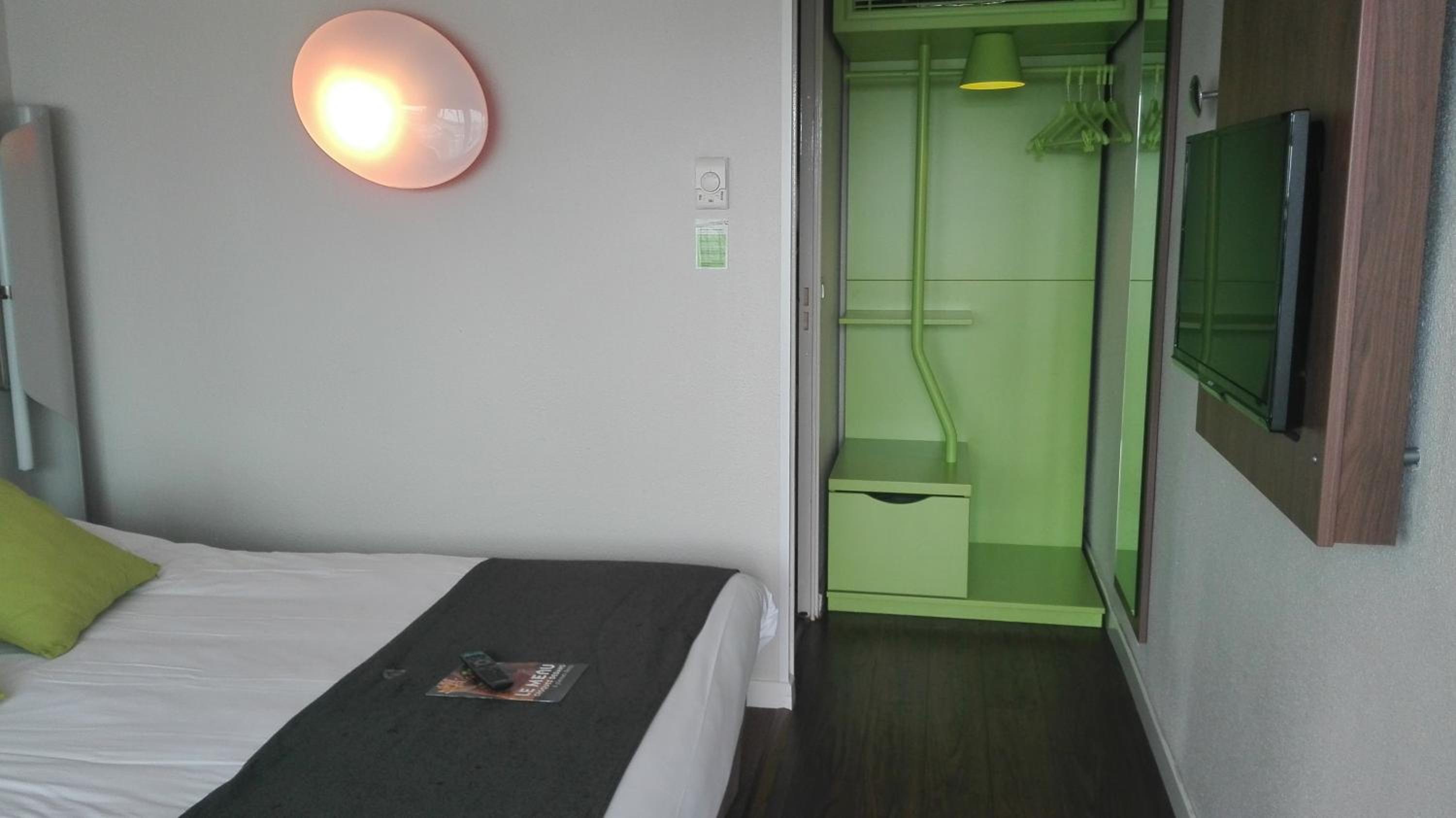Standard Double Room - Photo 2