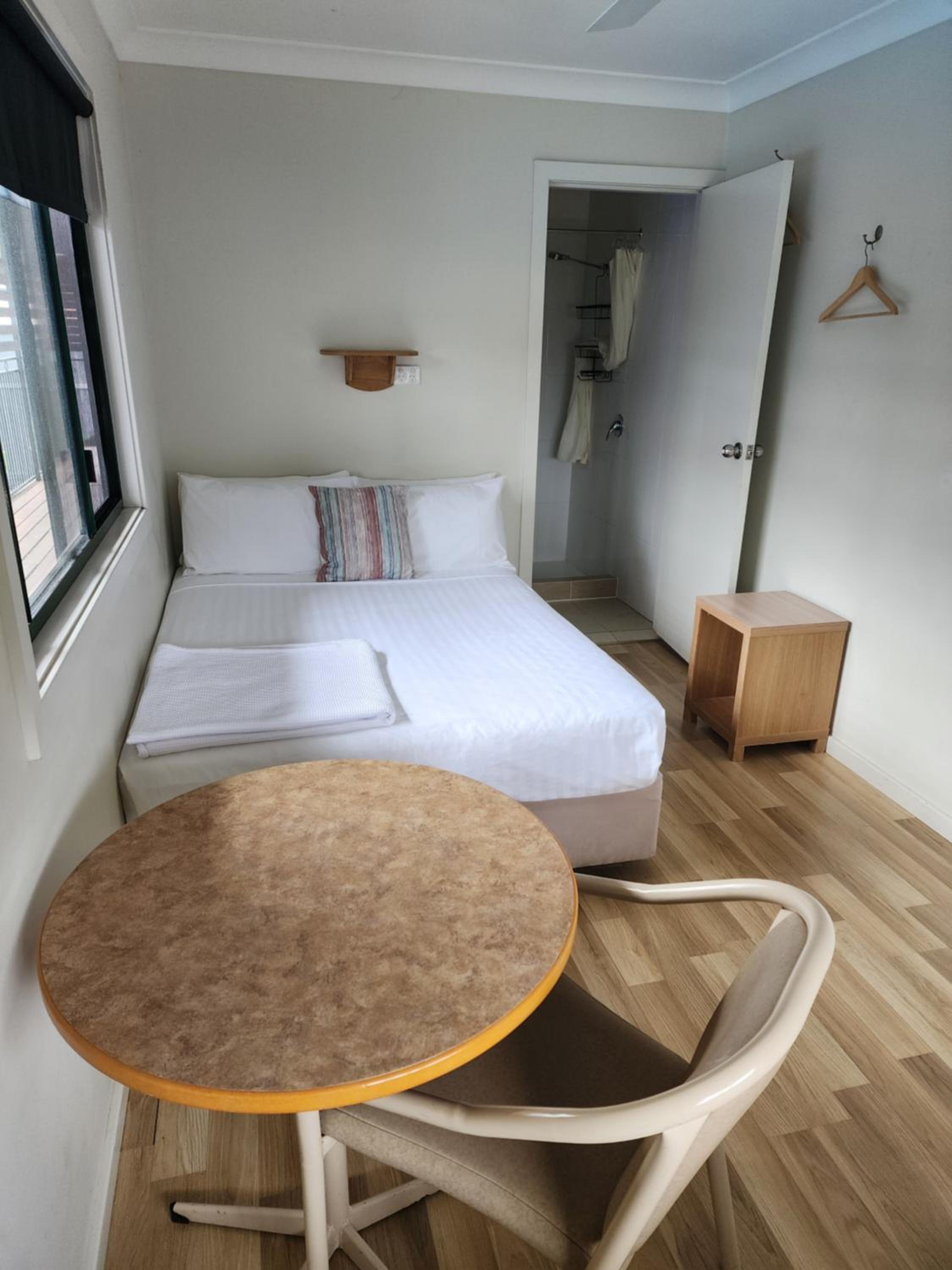 Double Room with Pool View photo 2