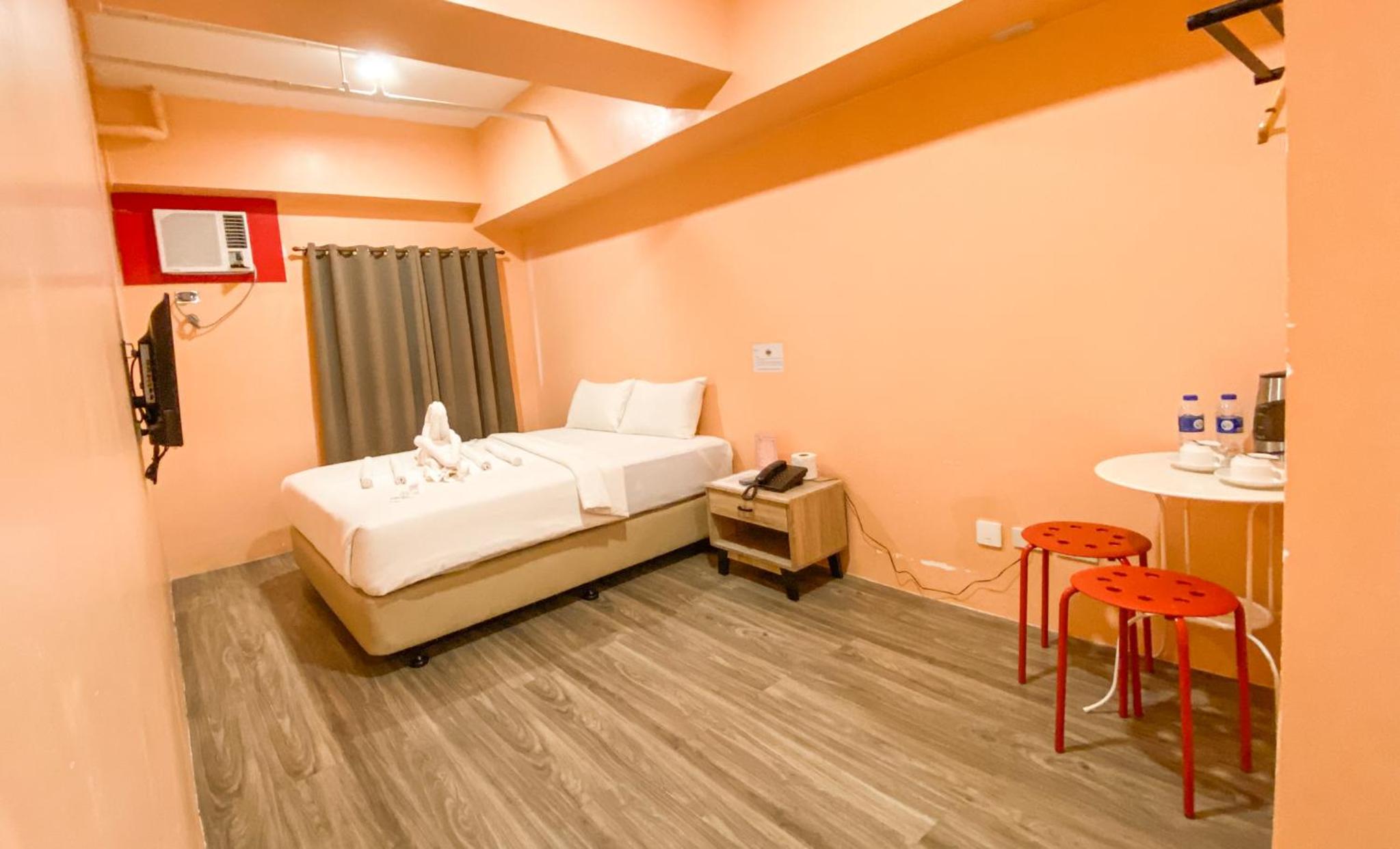 Economy Double Room - Photo 6