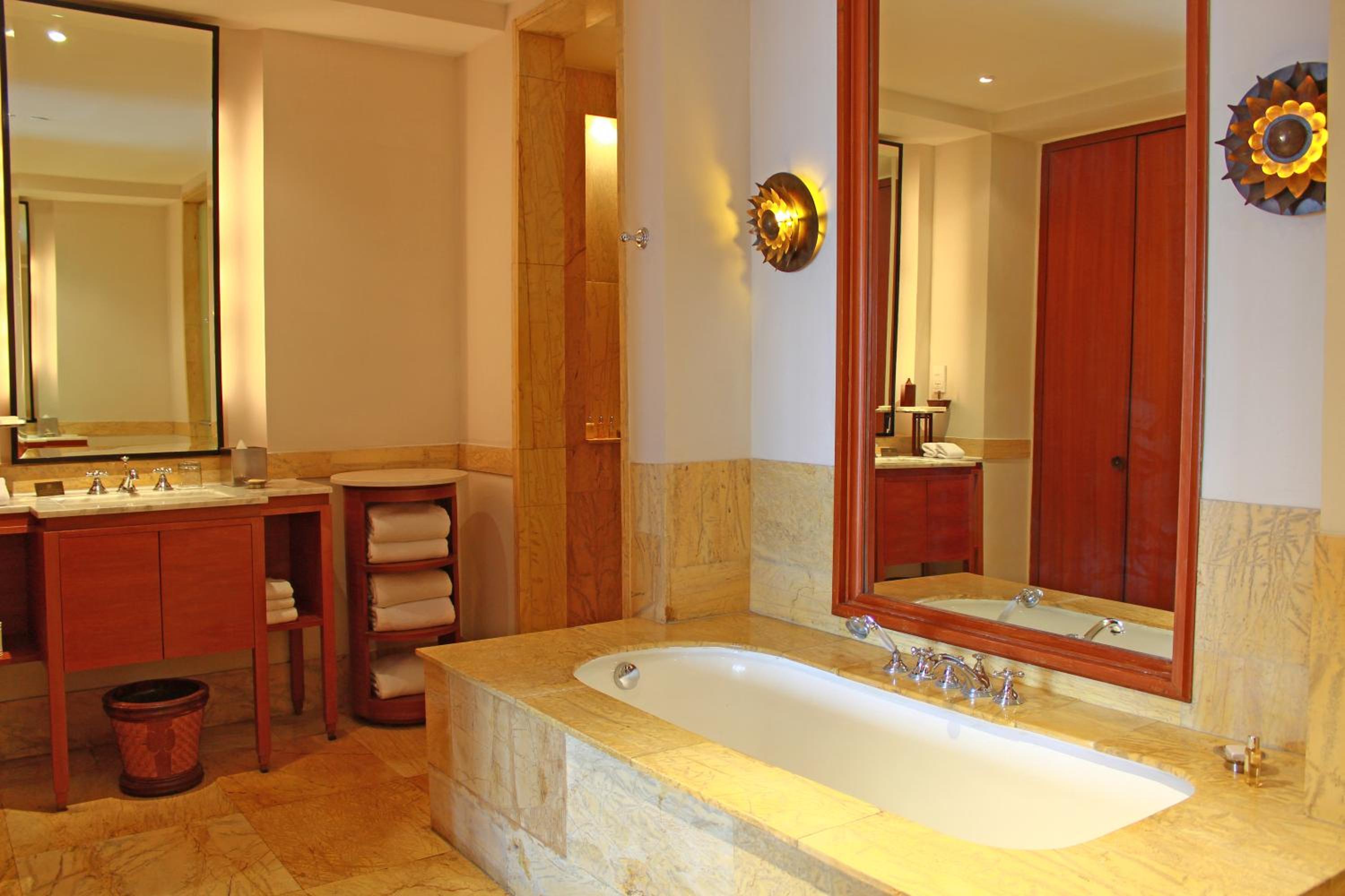 Executive Double or Twin Room - Photo 4