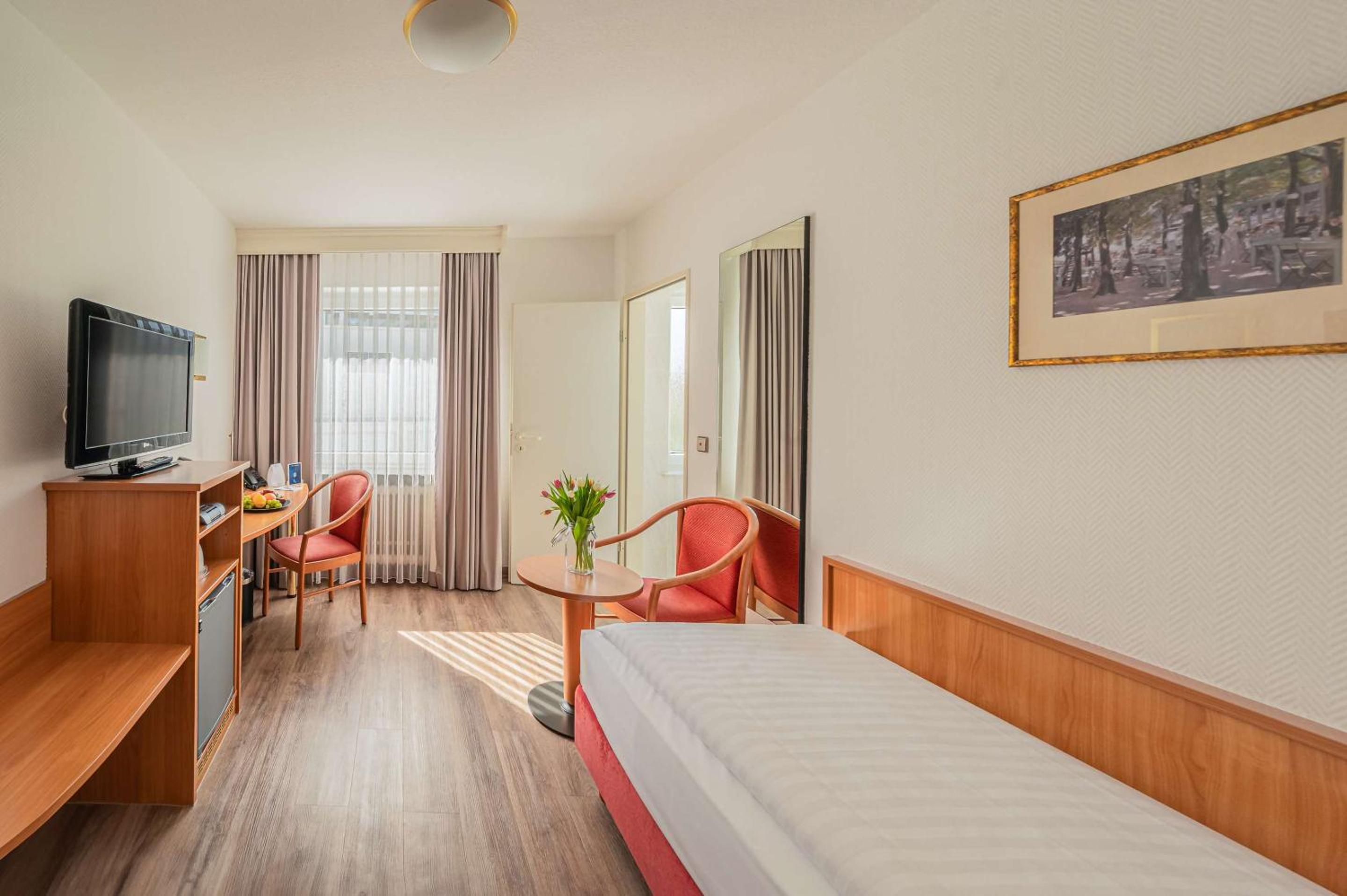 Standard Single Room photo 2