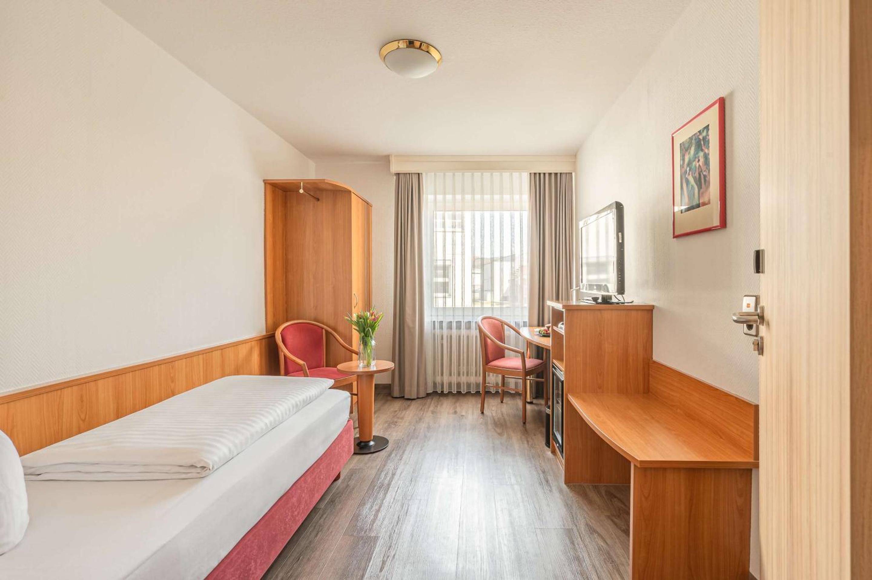Standard Single Room photo 3
