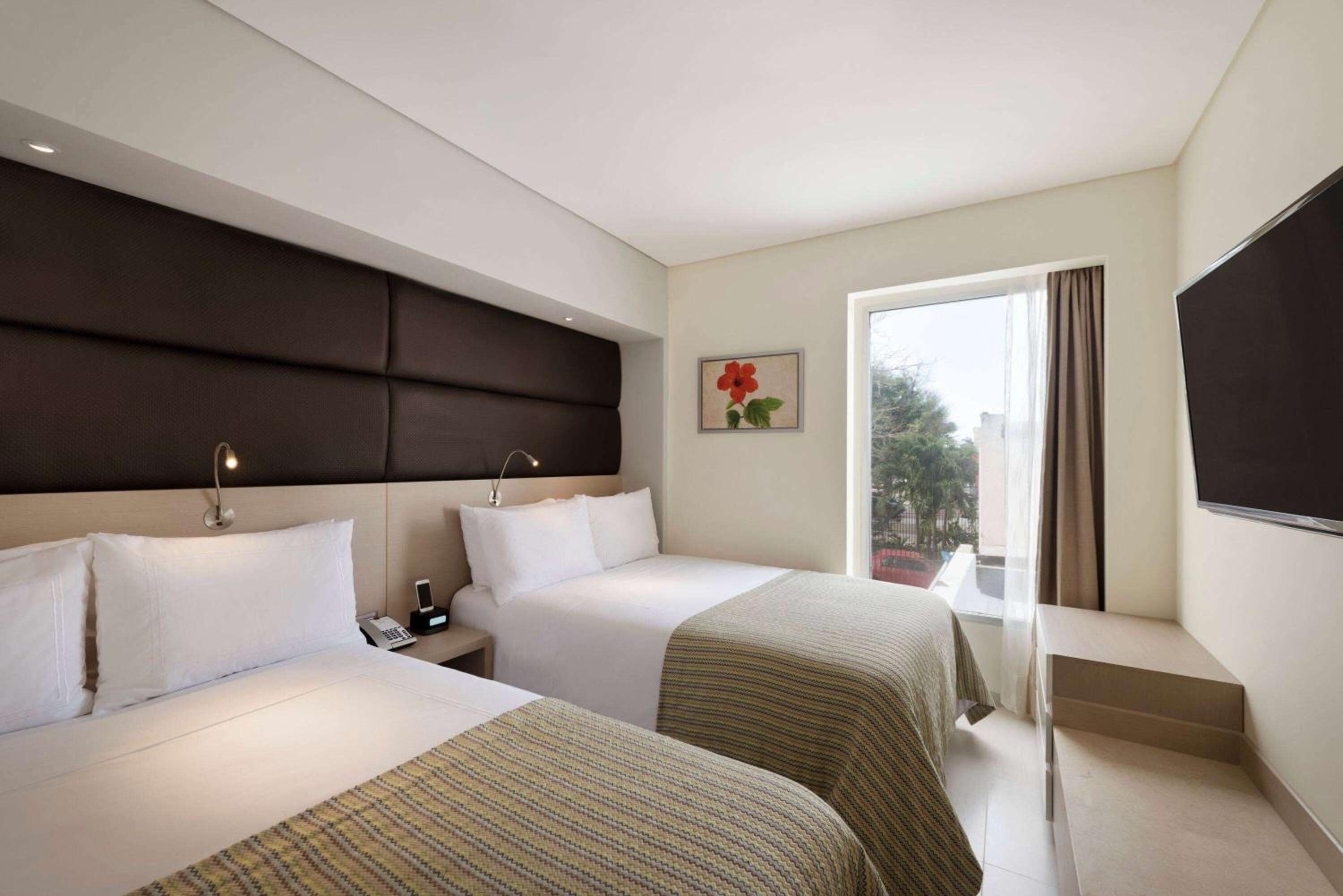 Double Room with Two Double Beds - Non-Smoking