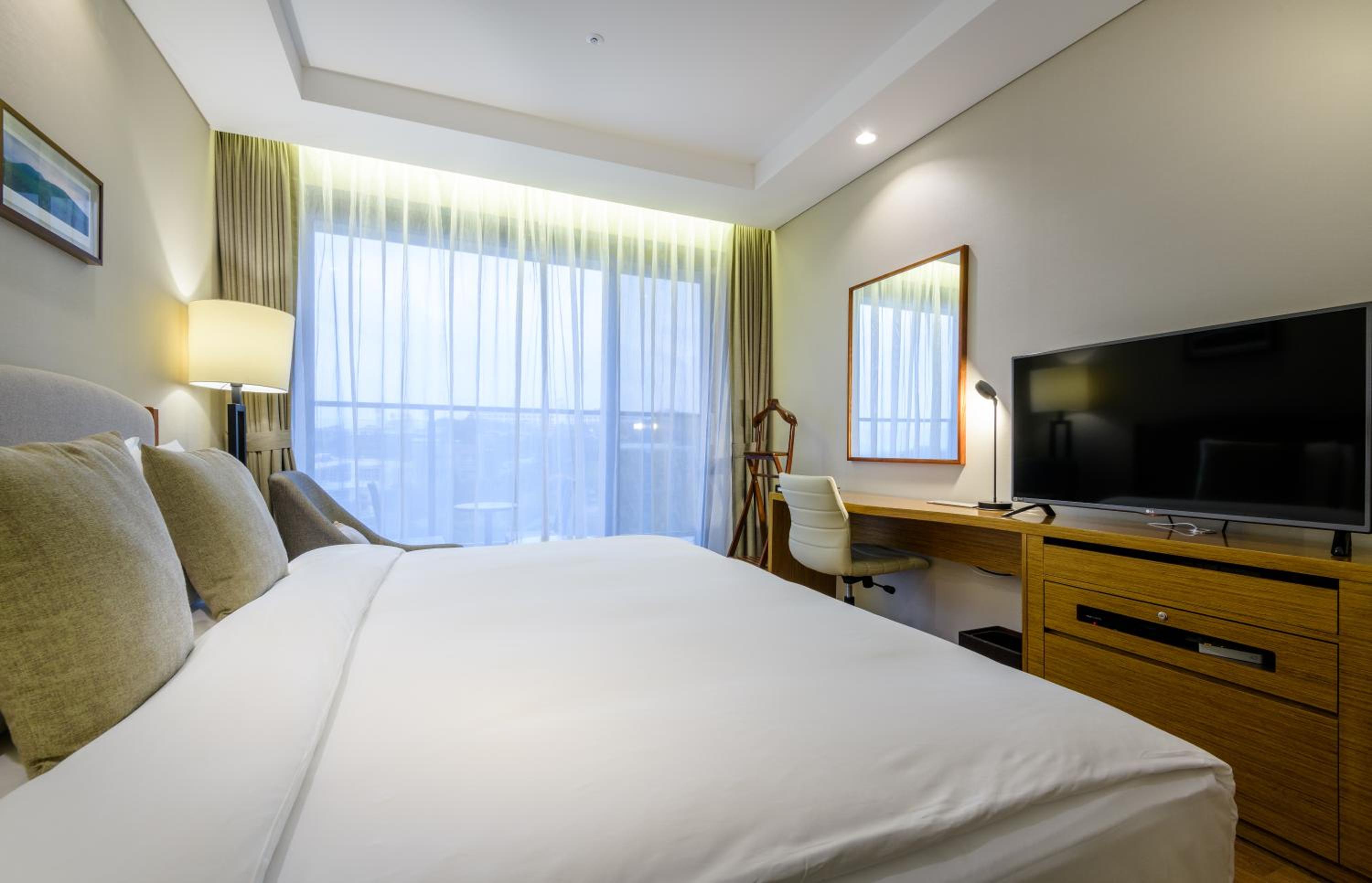 Hollywood Double Terrace (Jeju local currency - Tamnaneunjeon gift certificate 10,000 won per night)