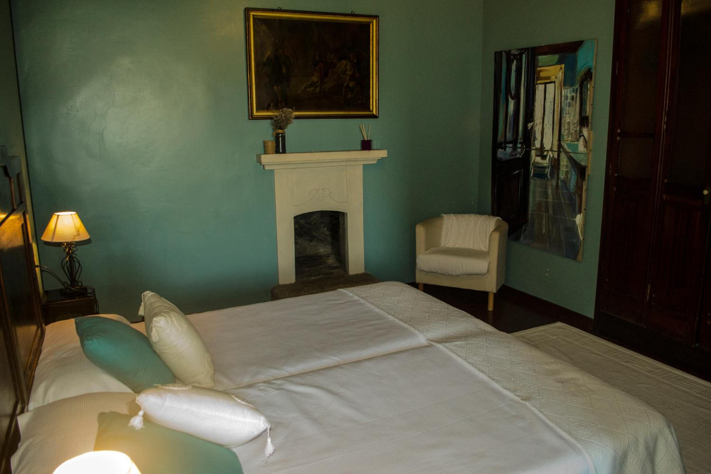 Superior Double or Twin Room - Photo 2