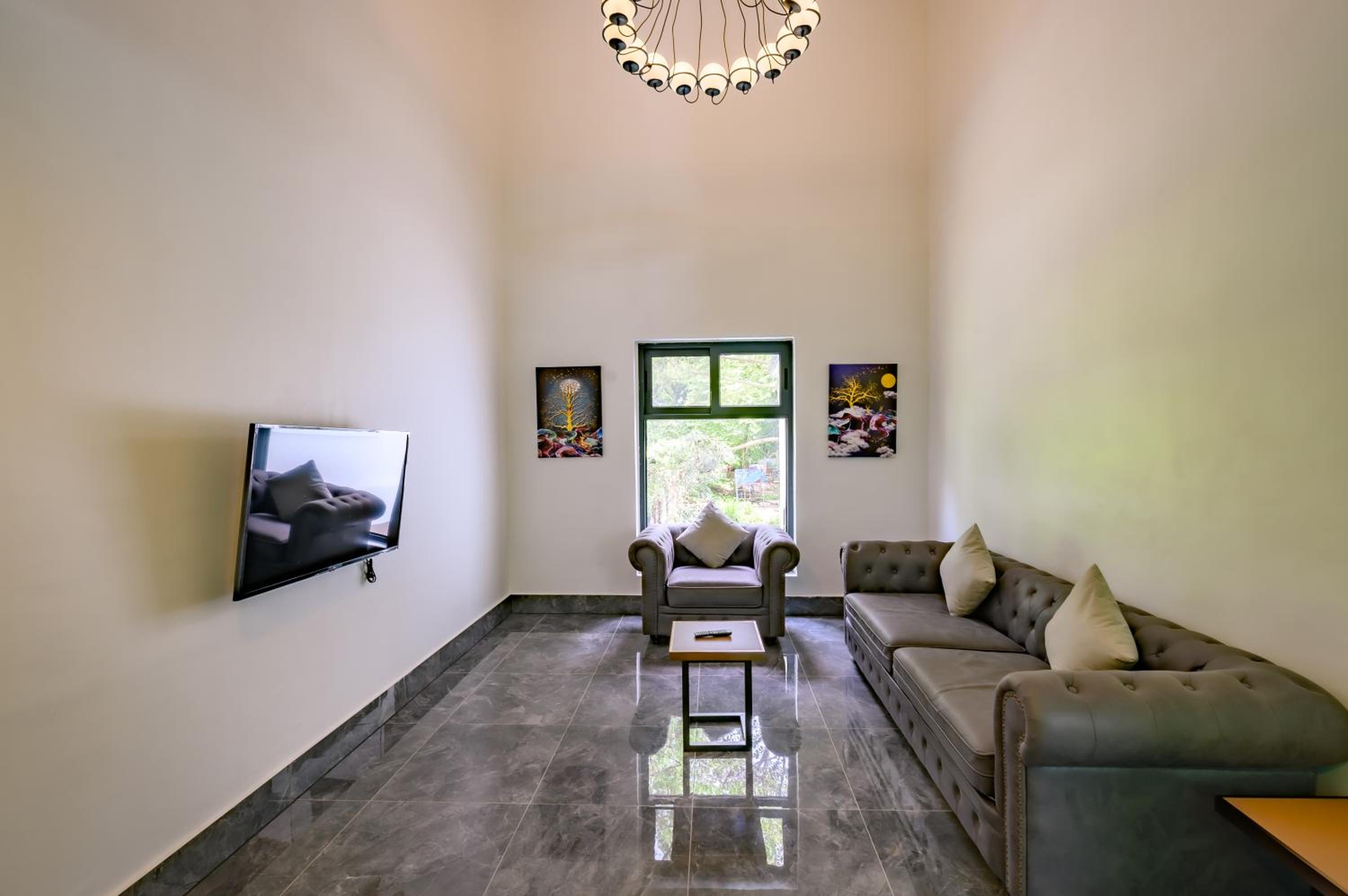 Villa with Garden View - Photo 6