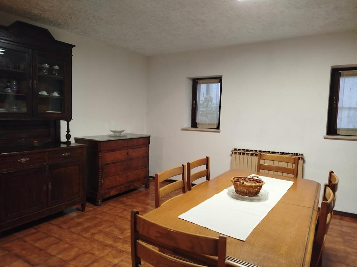 Two-Bedroom House photo 3