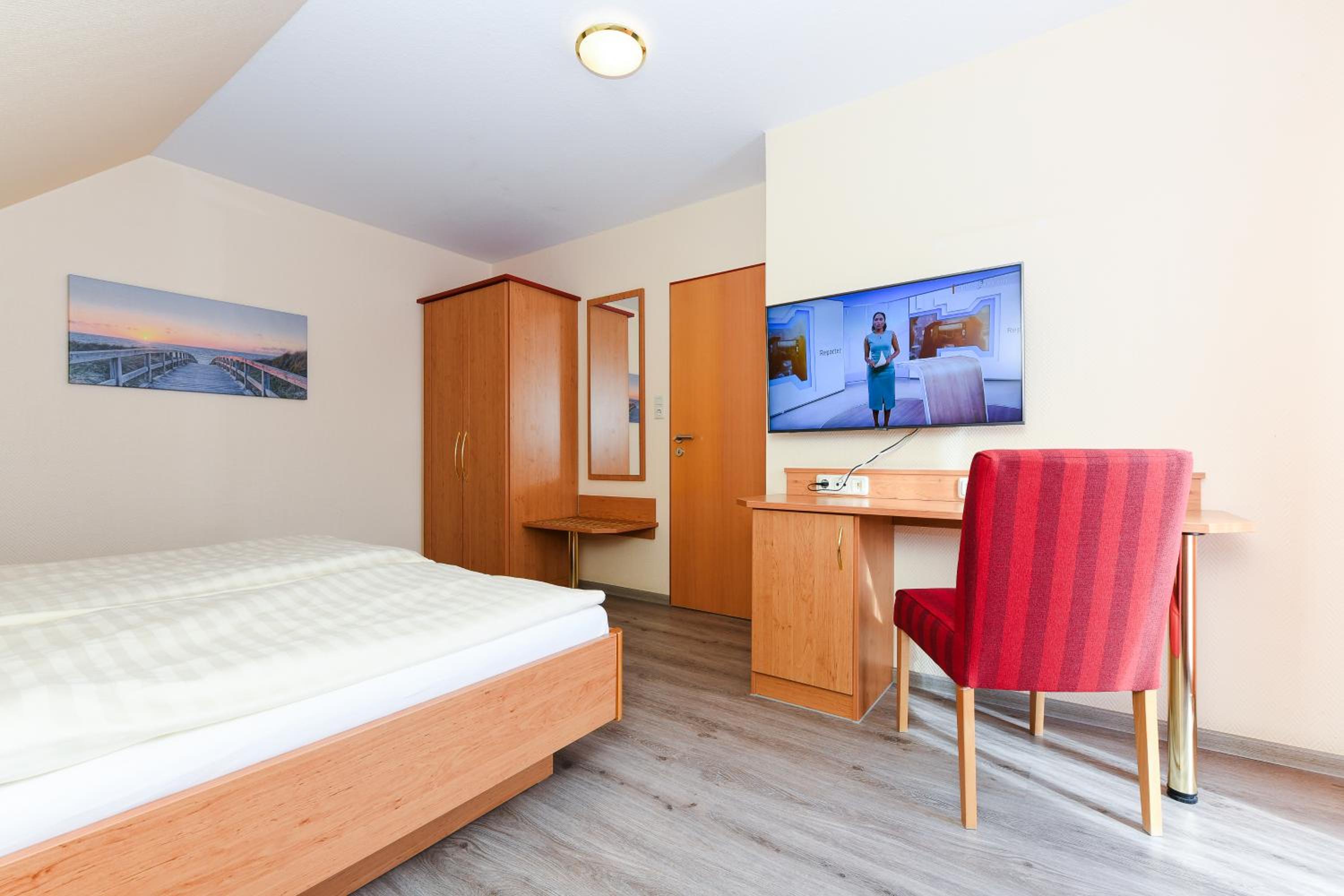 Double Room with Balcony photo 2