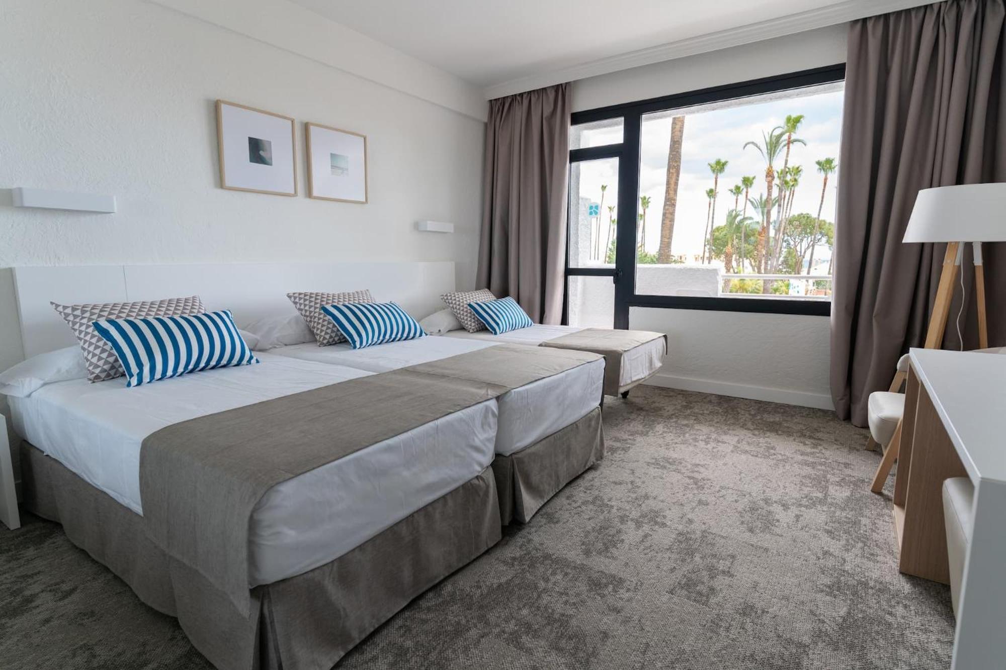 Triple Room with Sea View photo 3
