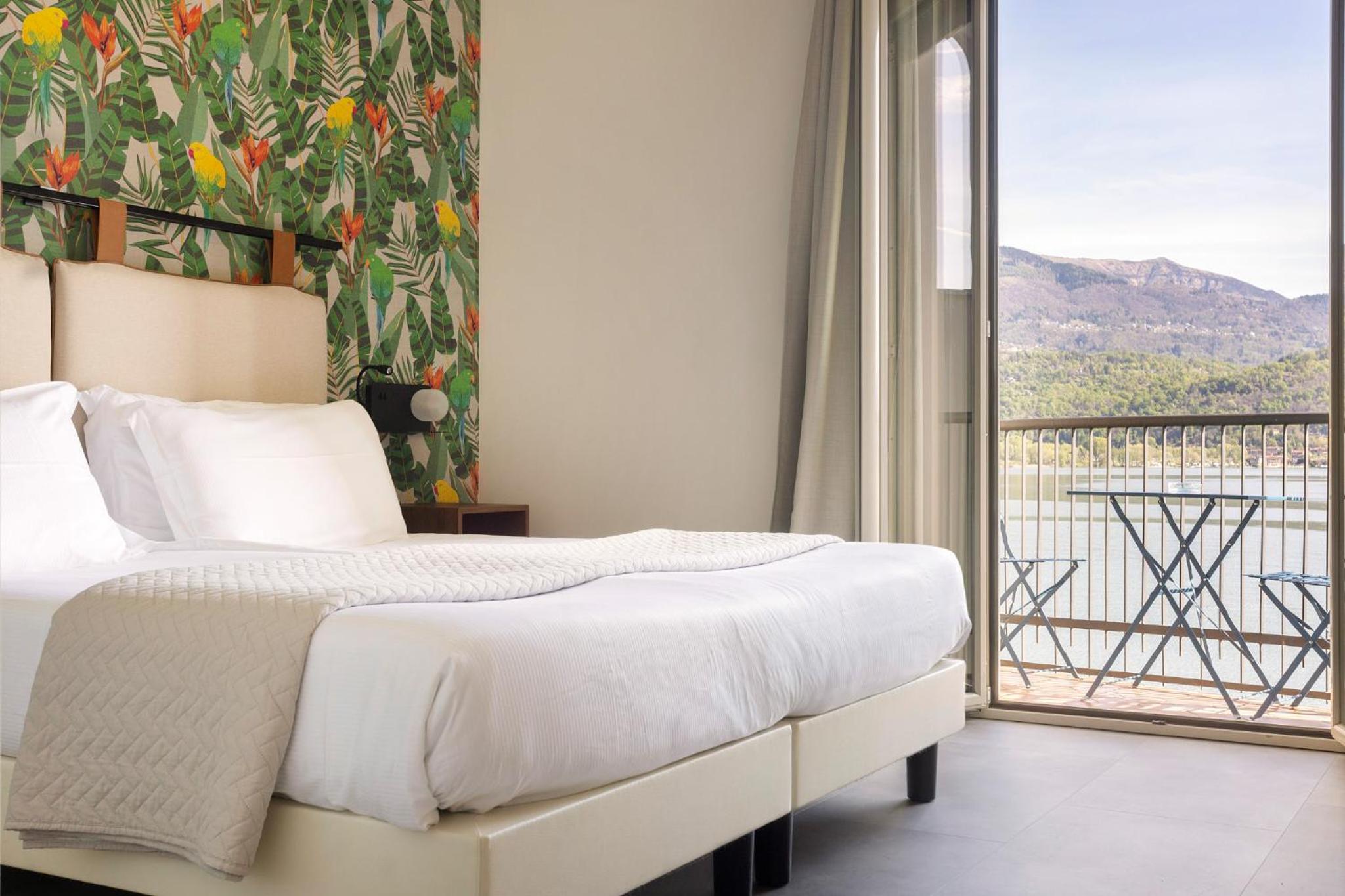 Deluxe Double or Twin Room - Photo 15