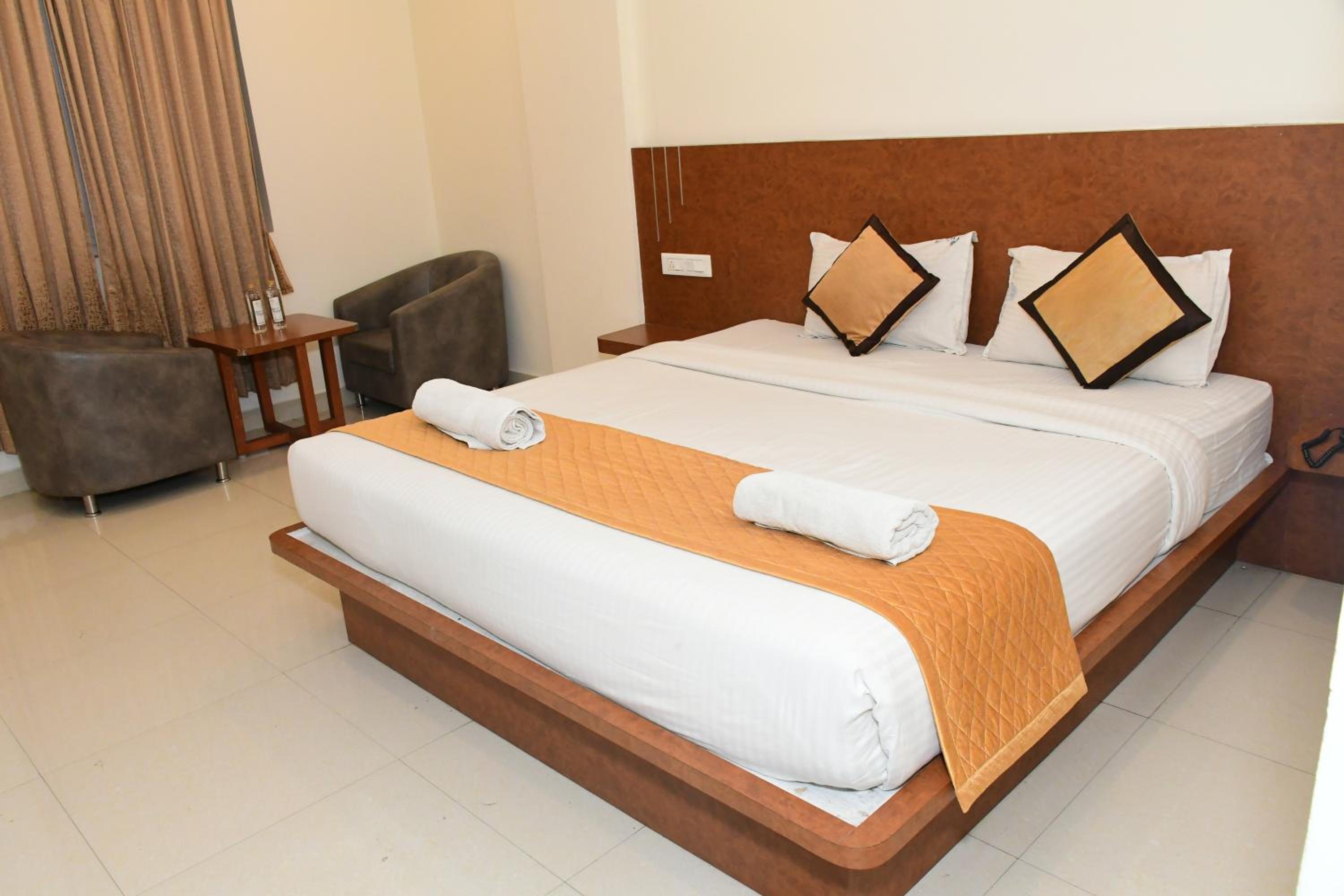 Executive Triple Room - Photo 4