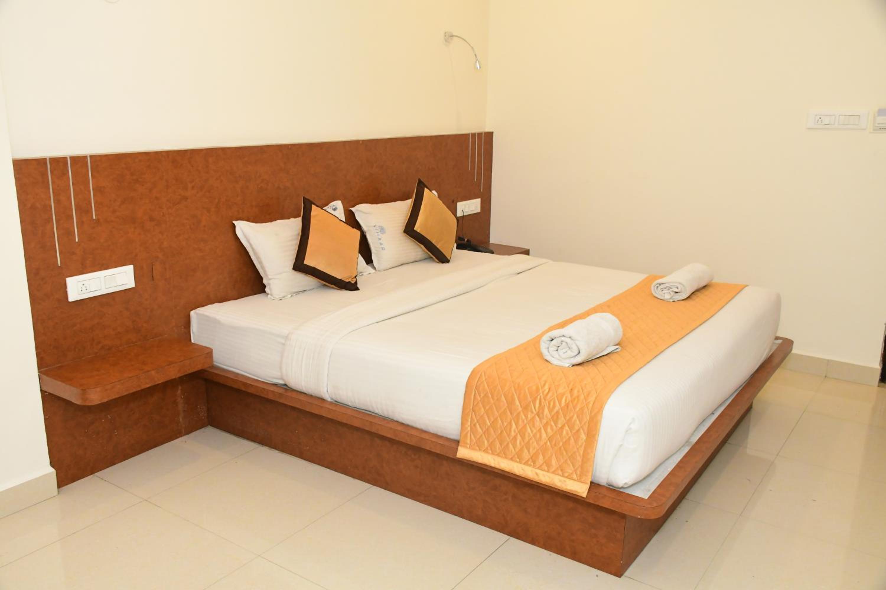 Executive Triple Room - Photo 1