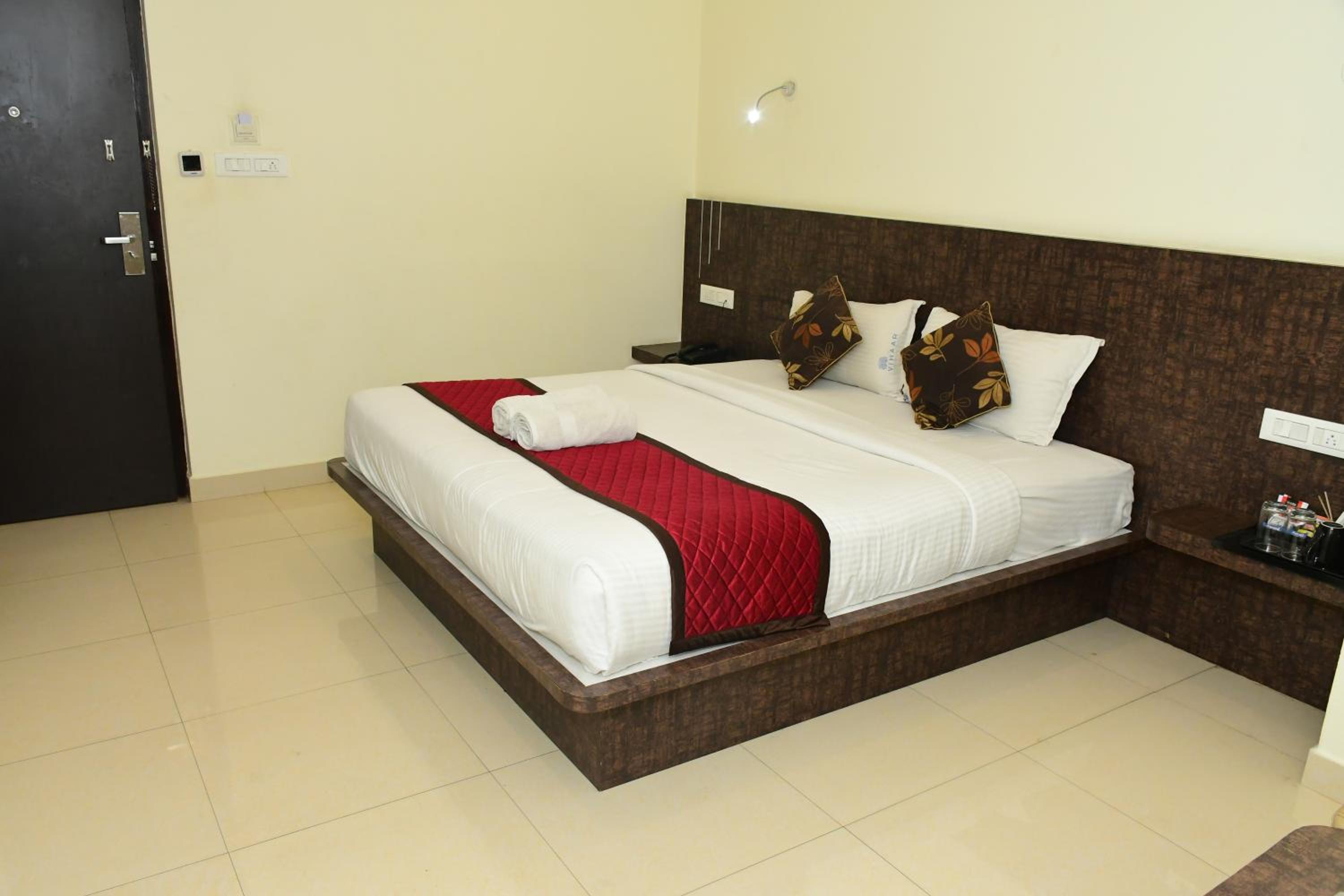 Quadruple Room - Photo 12