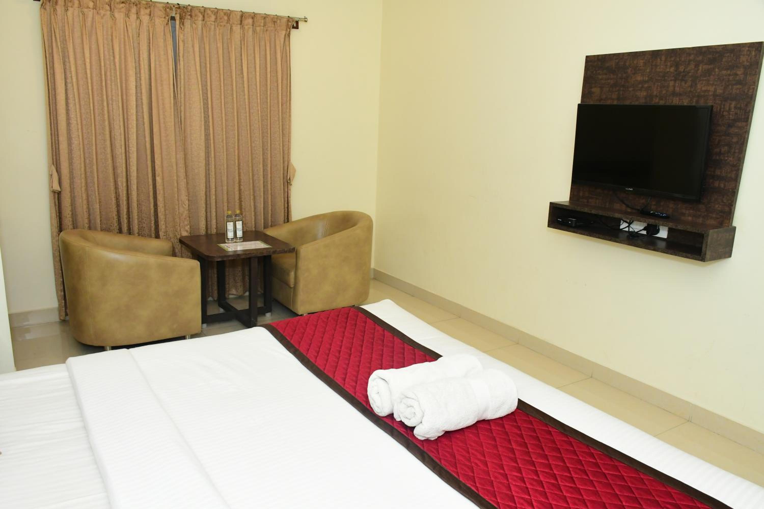 Quadruple Room - Photo 6