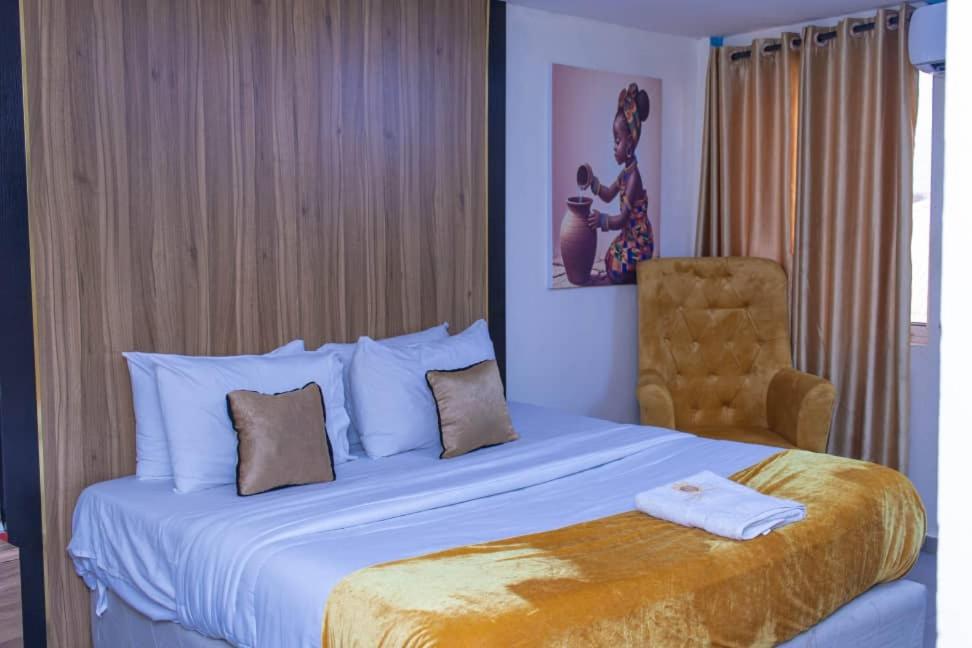 Deluxe Single Room