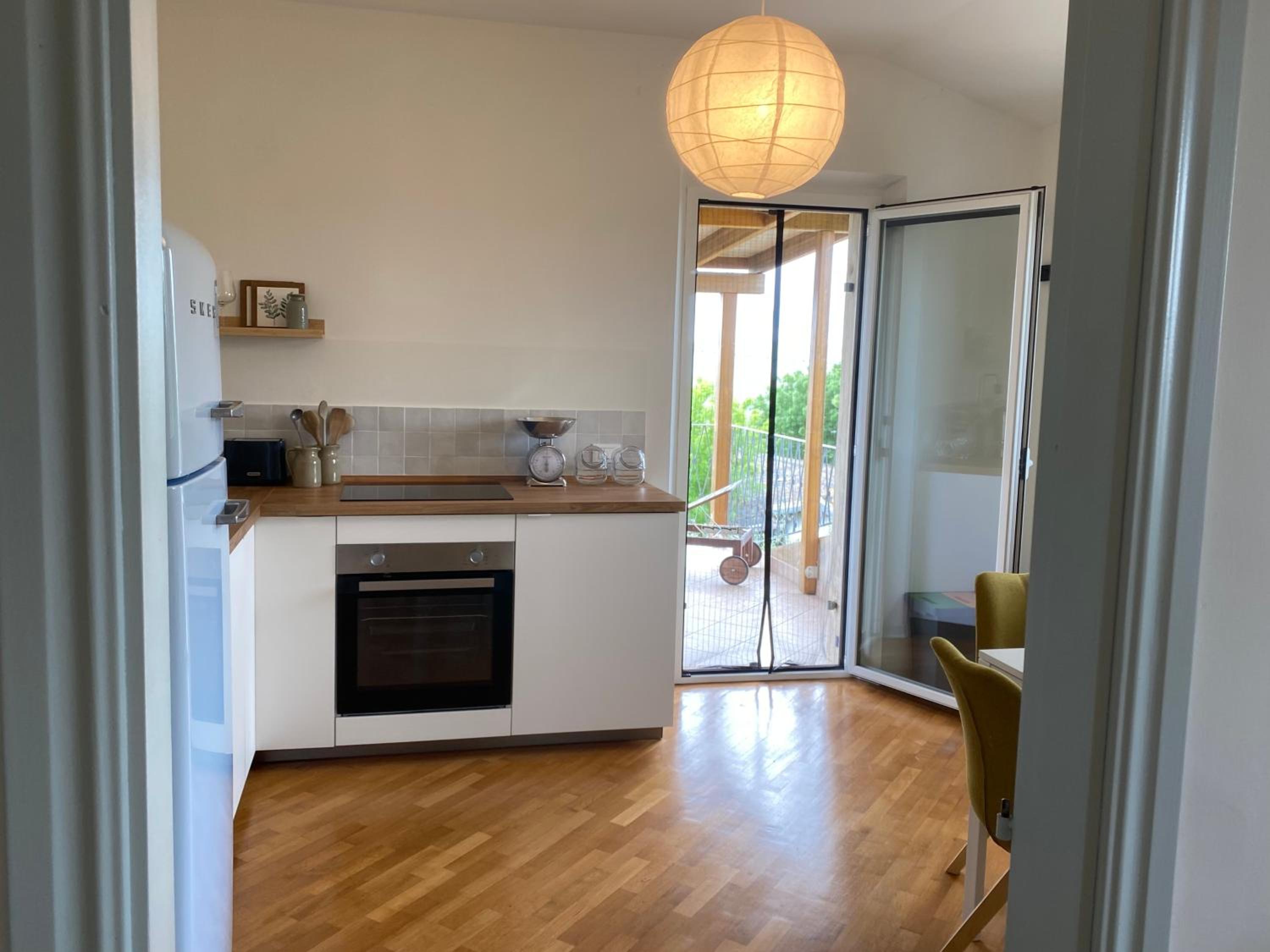 One-Bedroom Apartment with Terrace photo 2