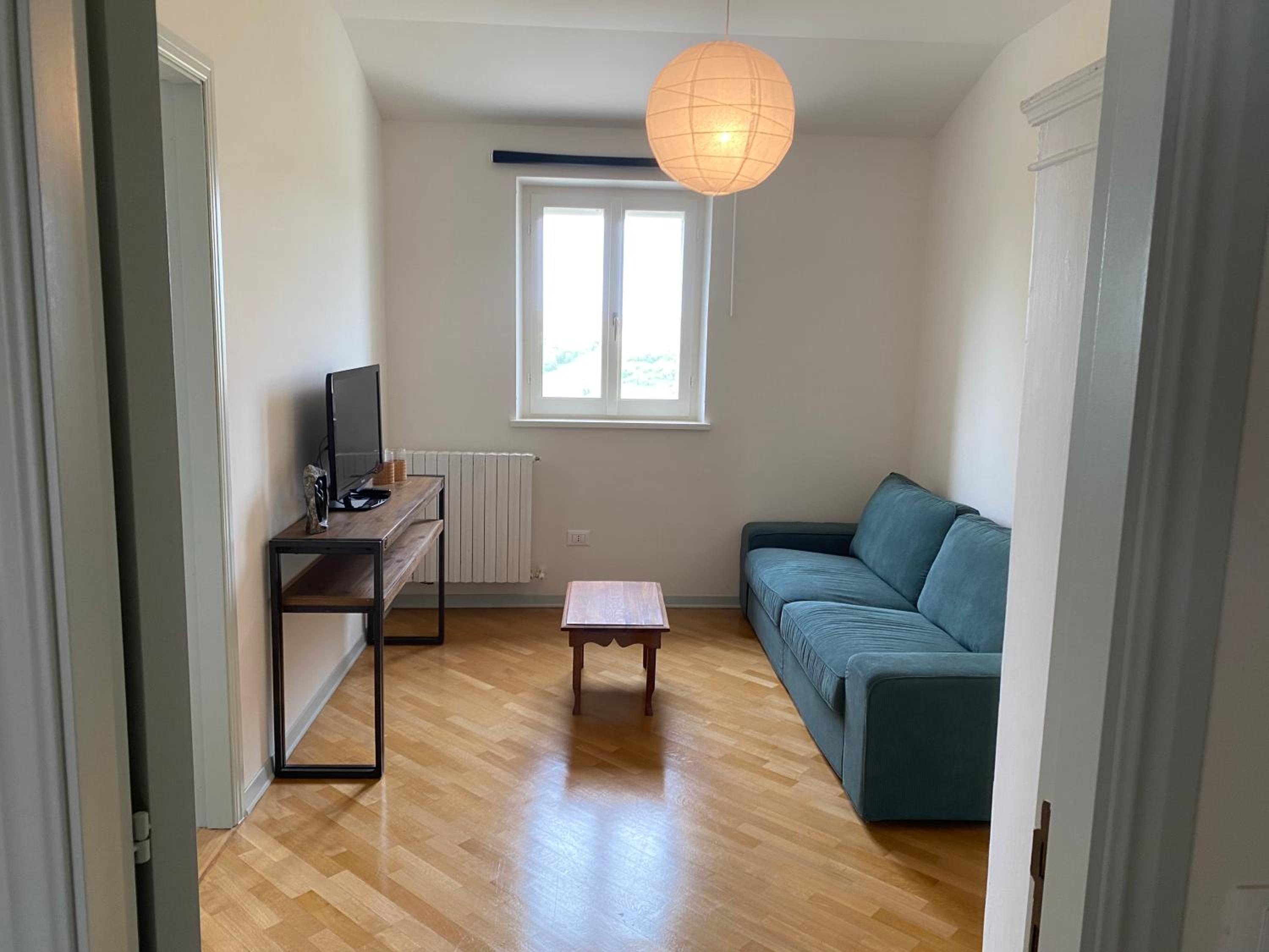 One-Bedroom Apartment with Terrace photo 3