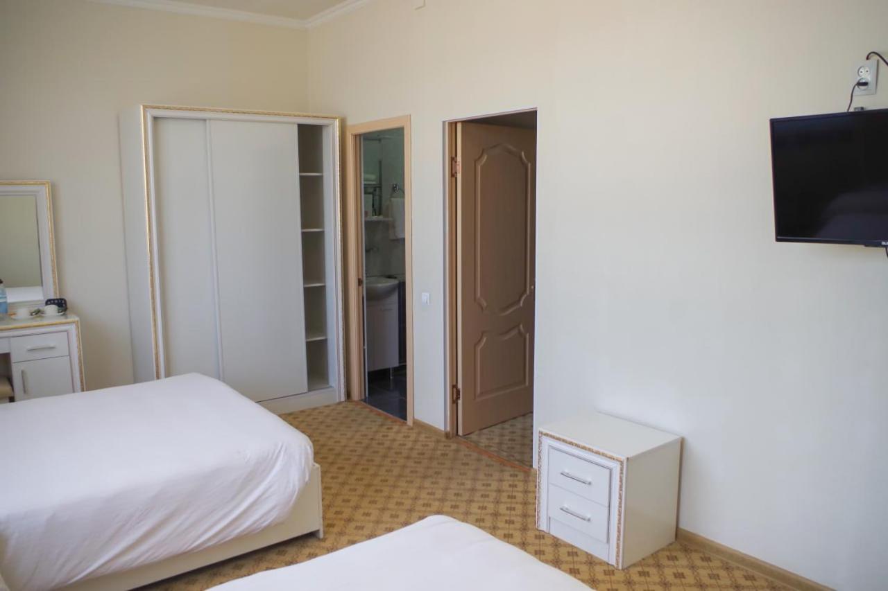 Standard Twin Room photo 3