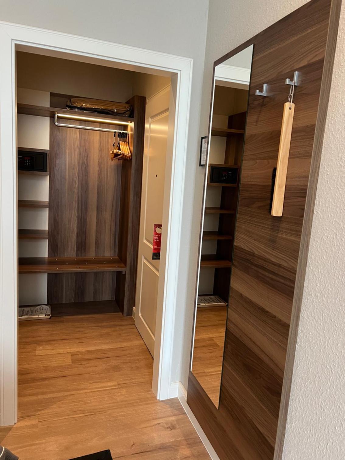 Doppelzimmer mit Moselblick photo 3