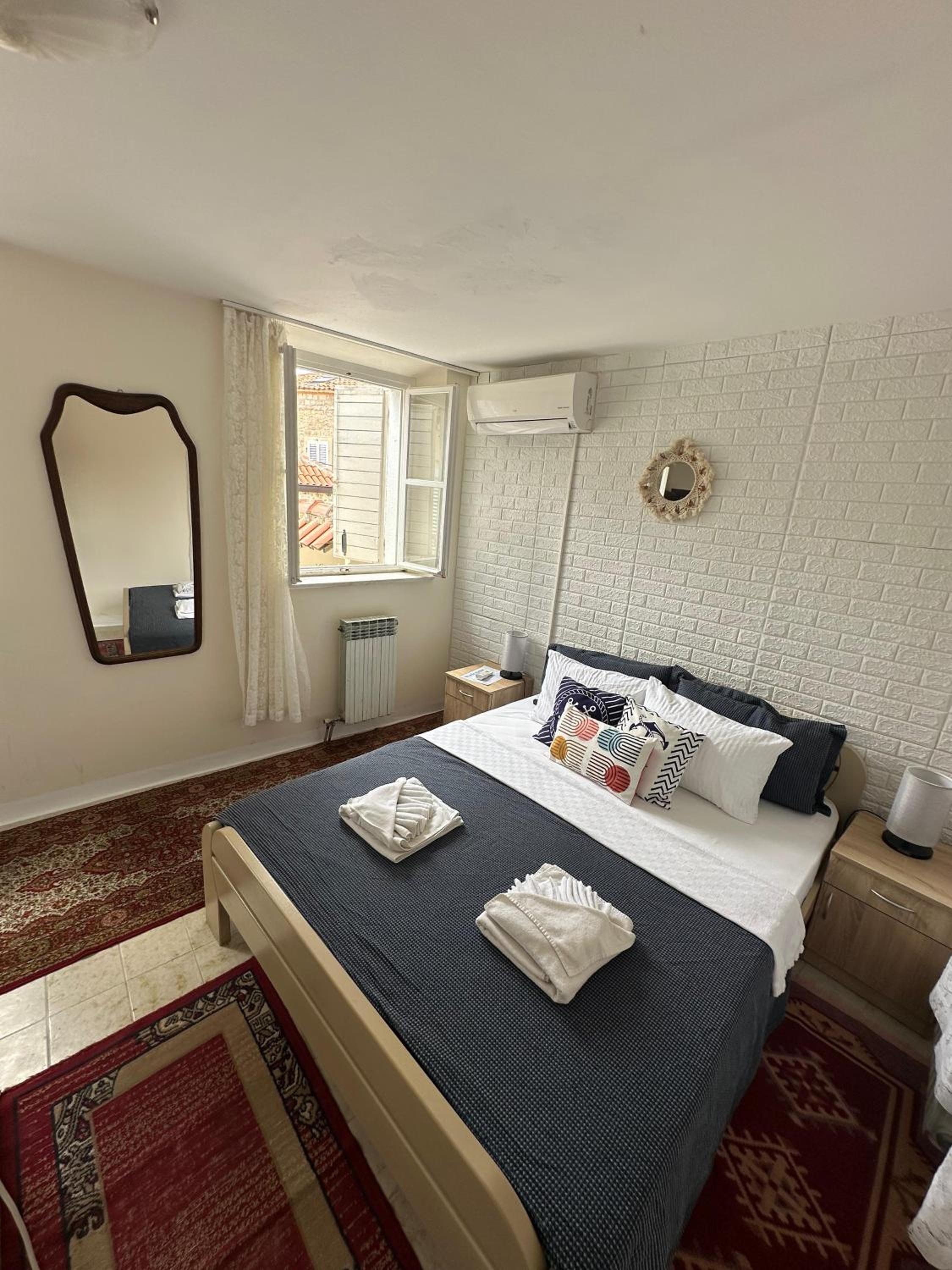Deluxe Double Room - Photo 6