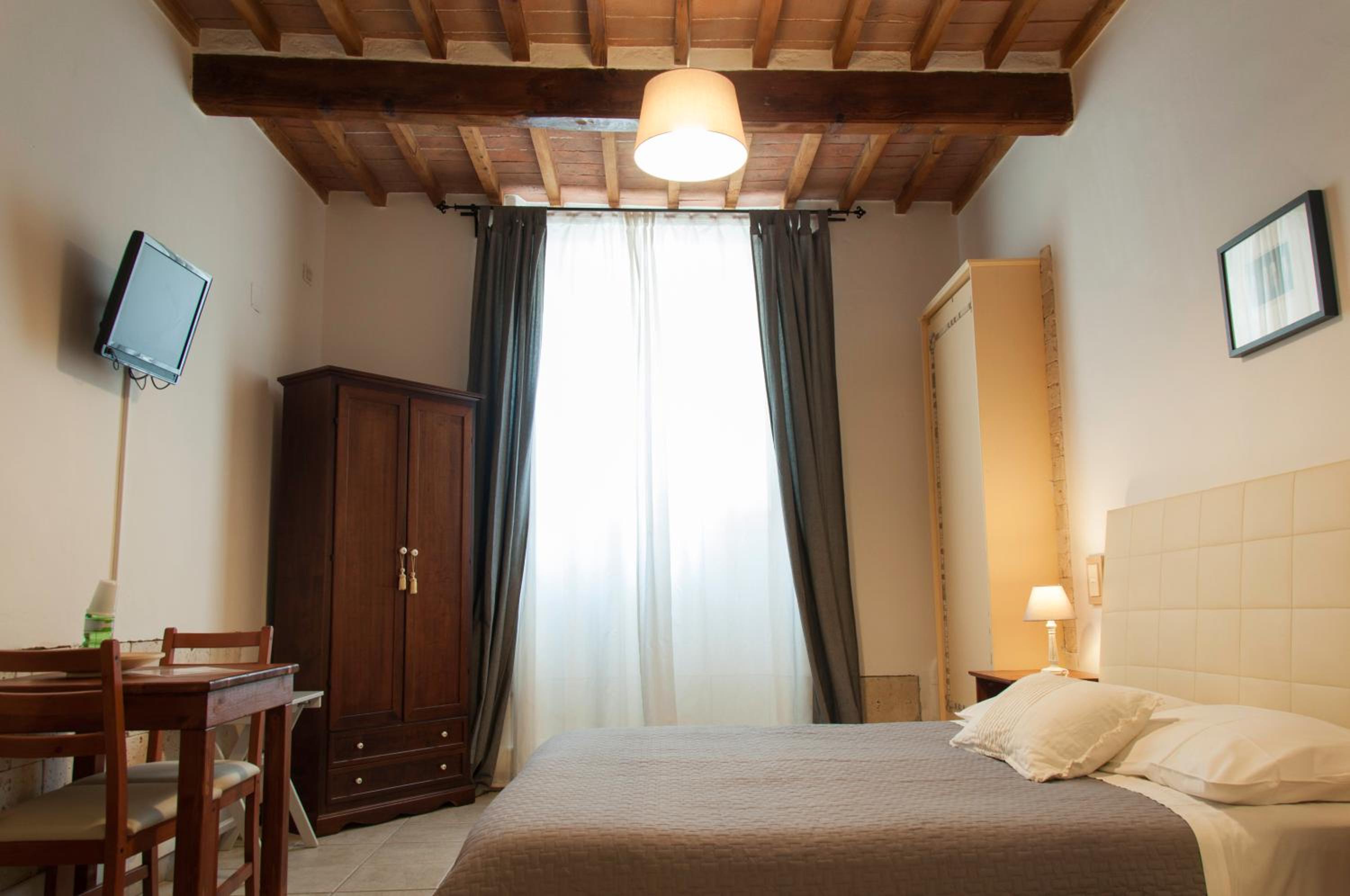 Double Room with Private External Bathroom