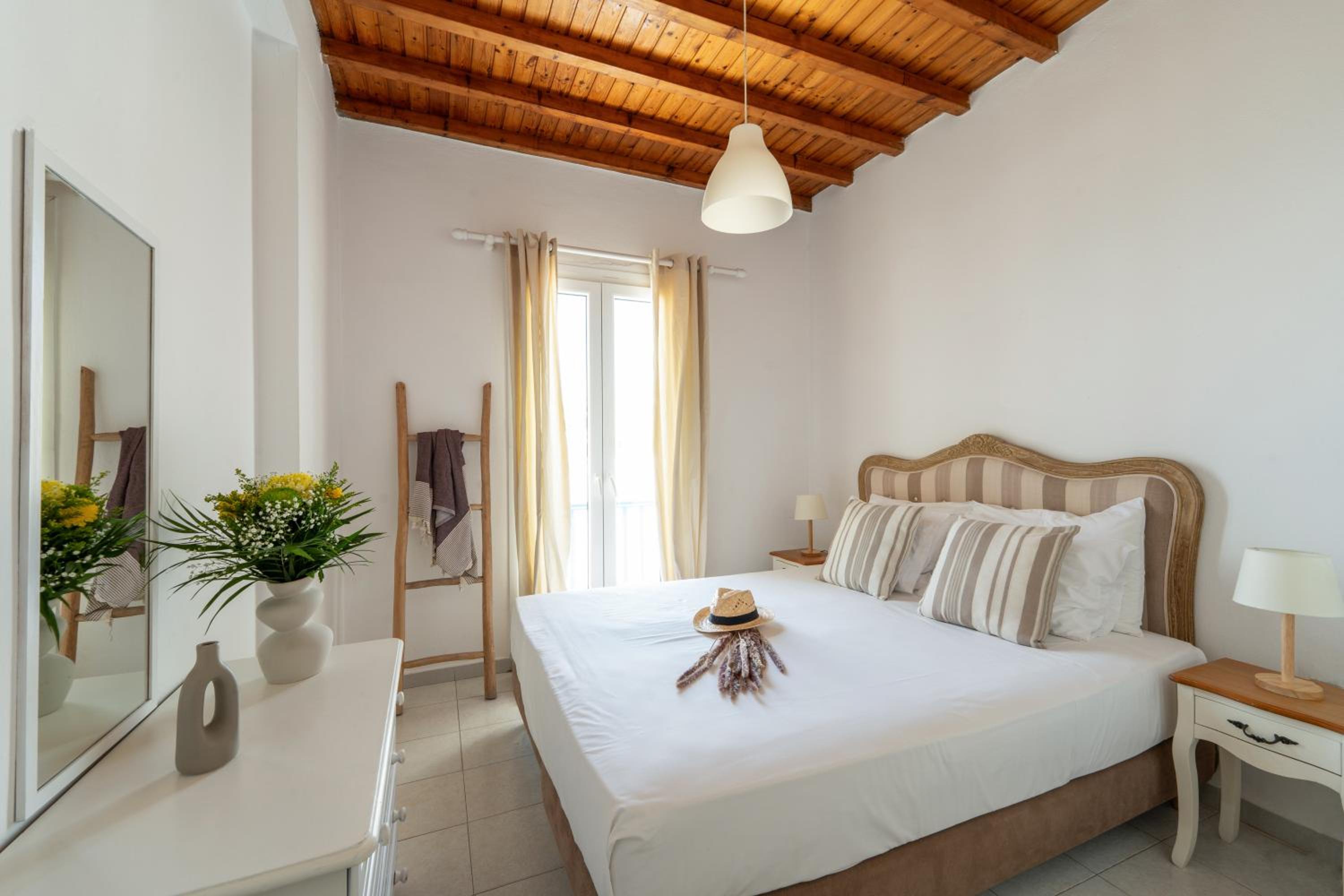 Mykonos town Apartment with private Balcony photo 3