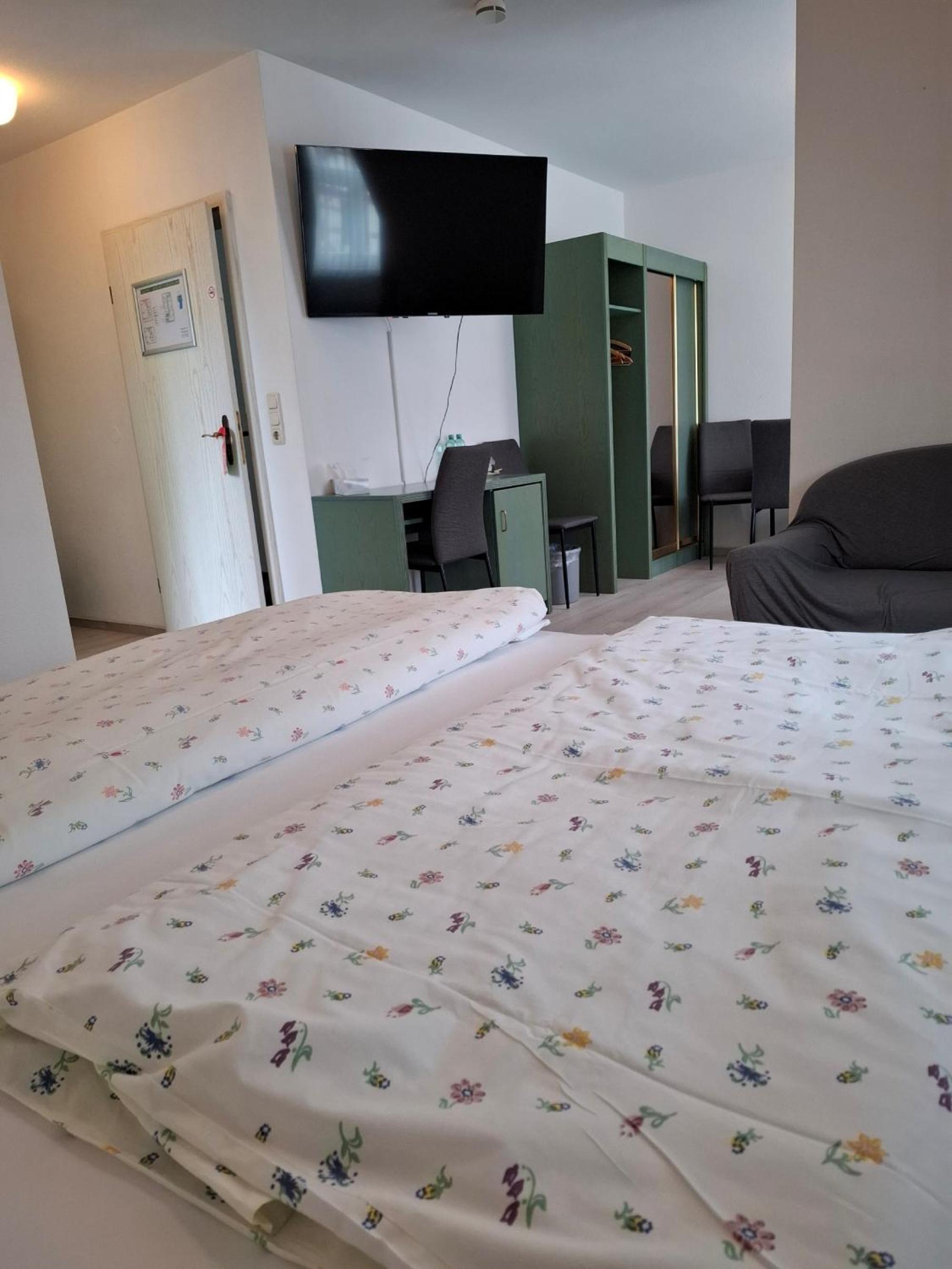 Triple Room - Photo 2