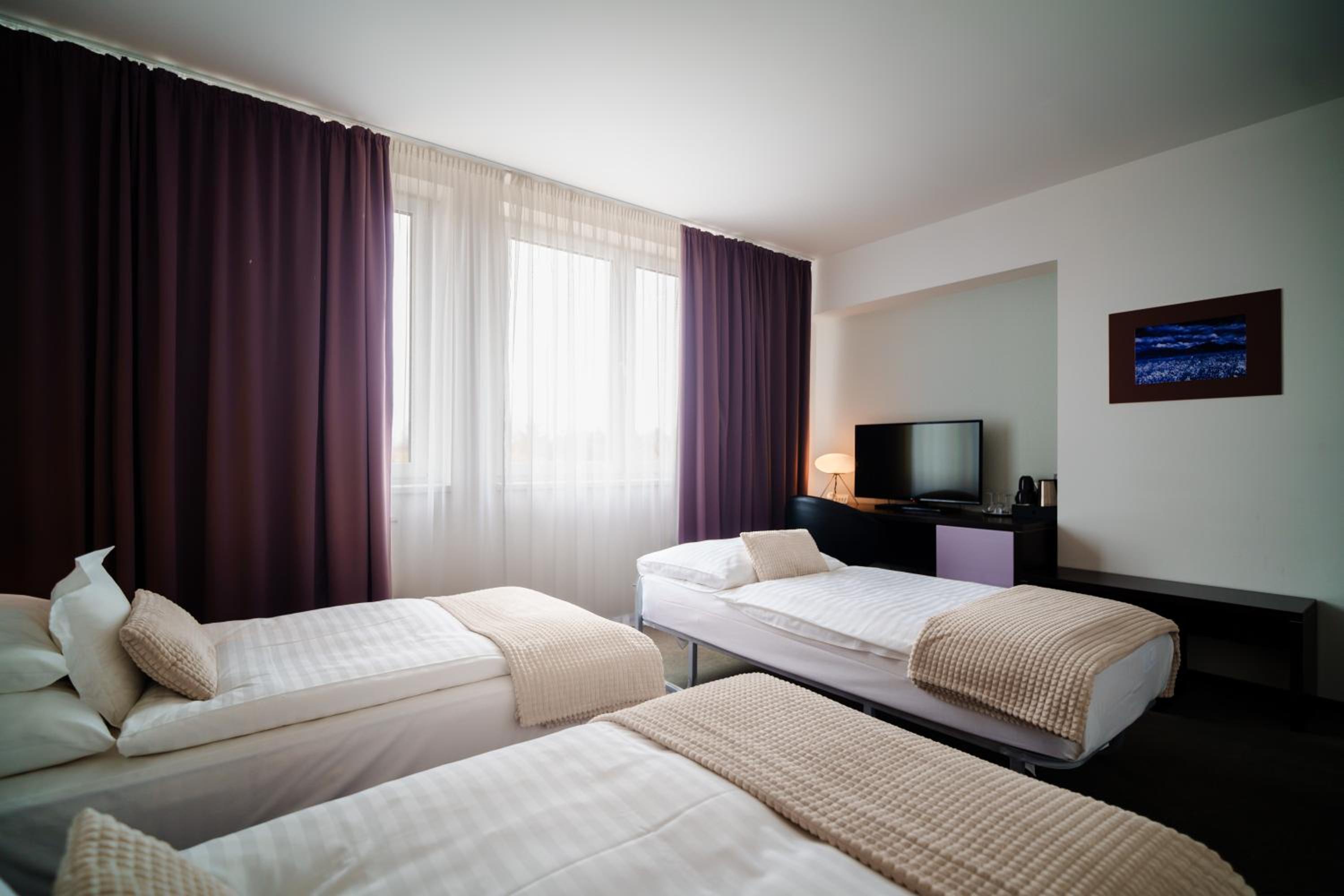 Superior Triple Room - Photo 4