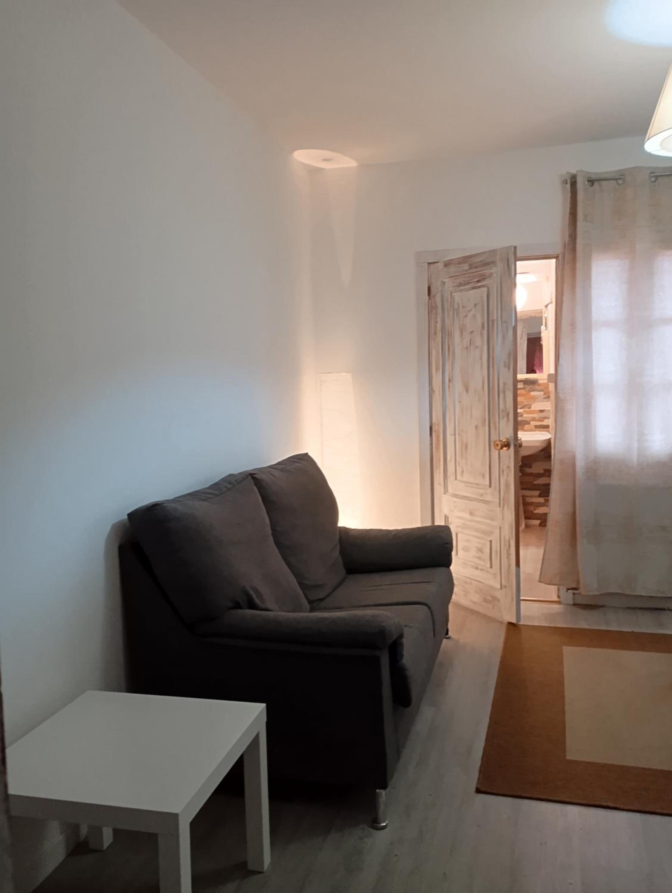 Apartment with Terrace photo 3