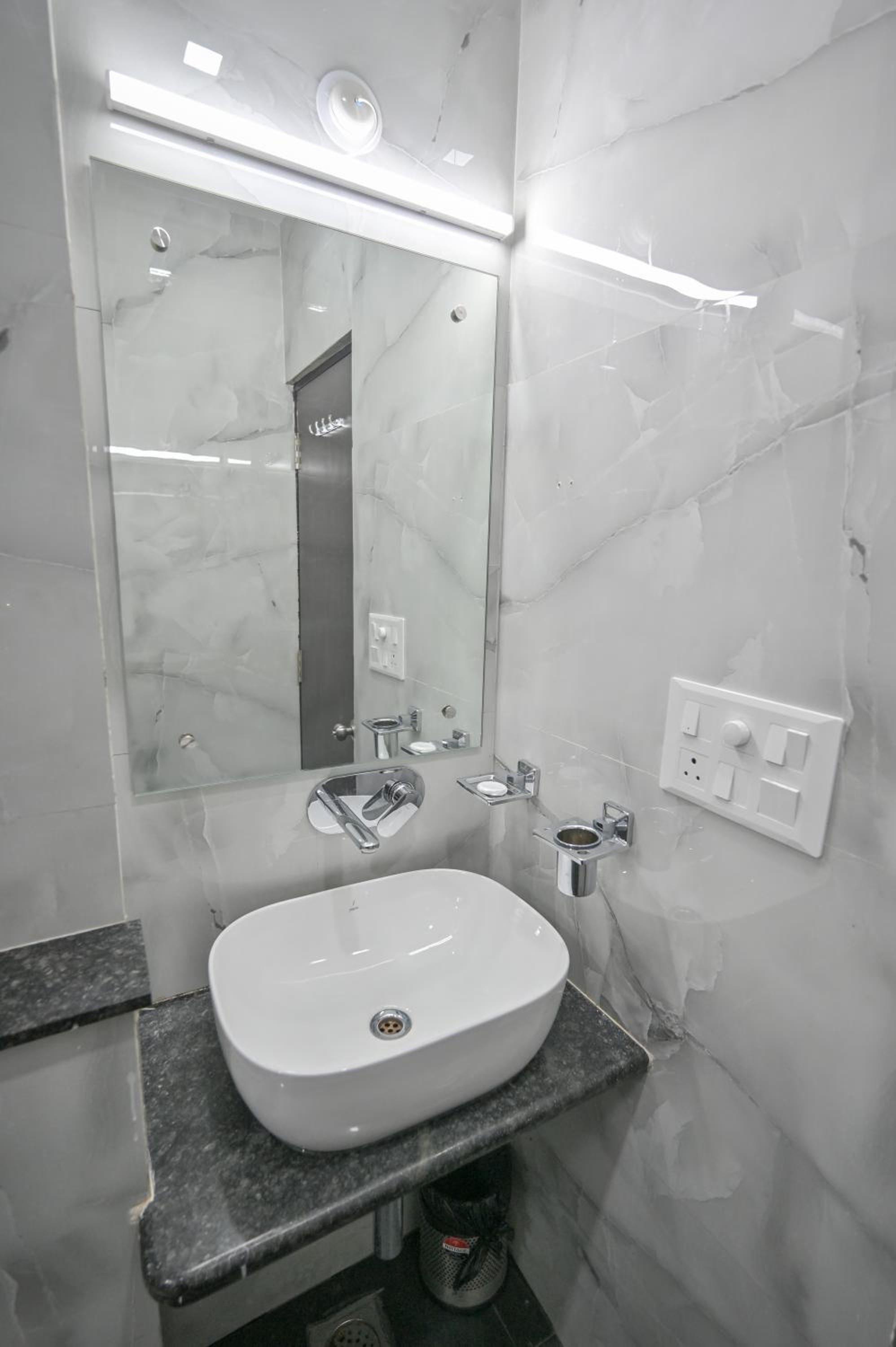 Deluxe Double Room - Photo 2