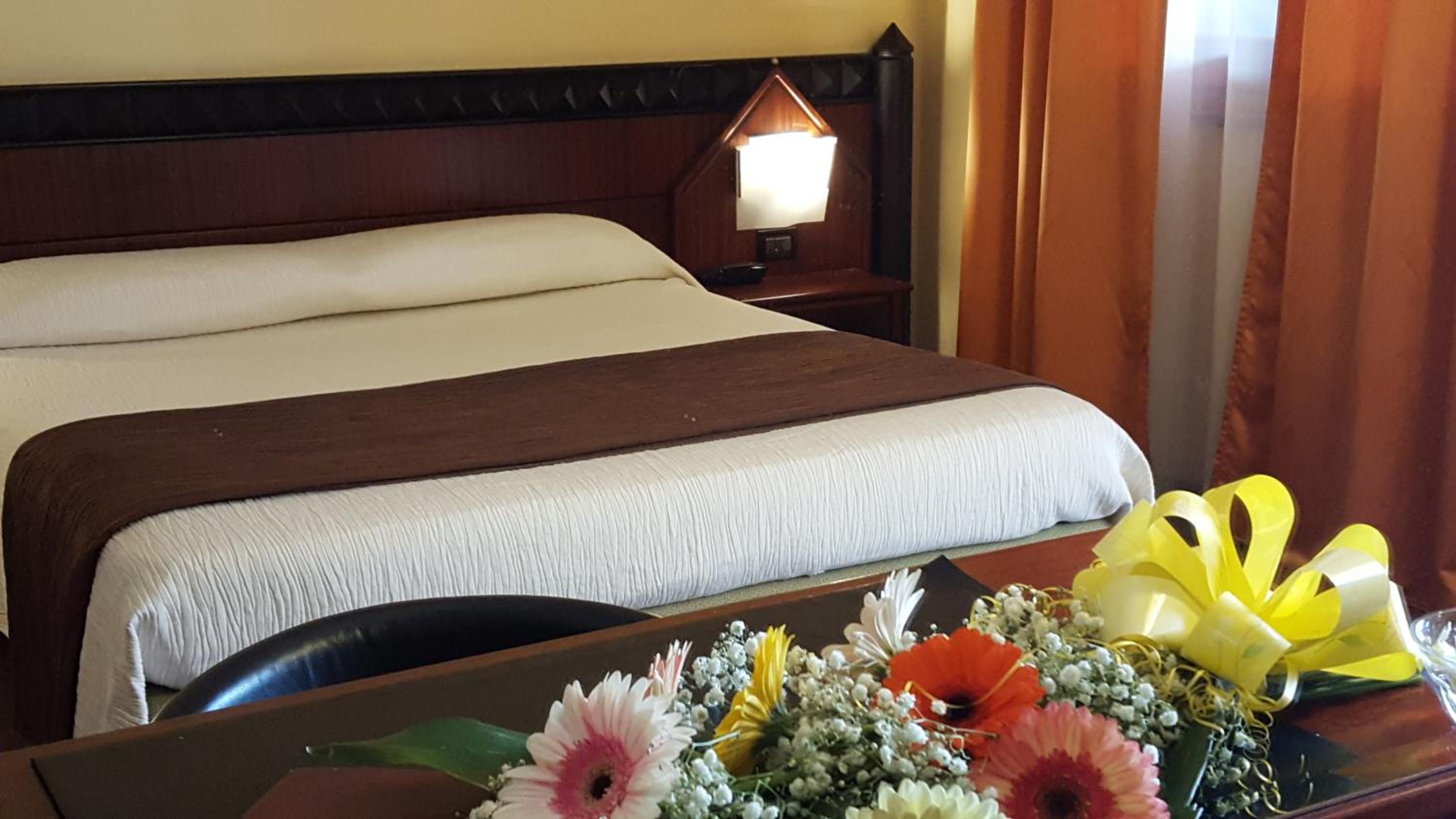 Double Room - Photo 8