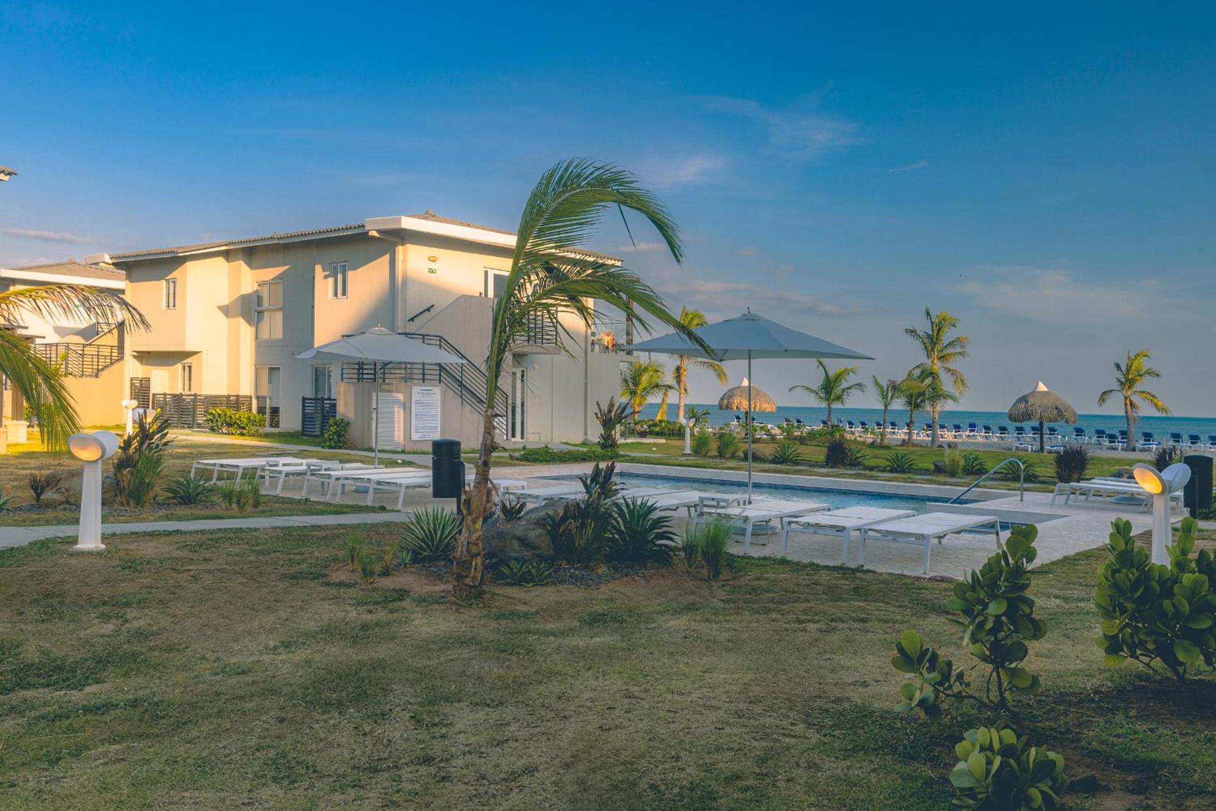 Villa - Beach Front