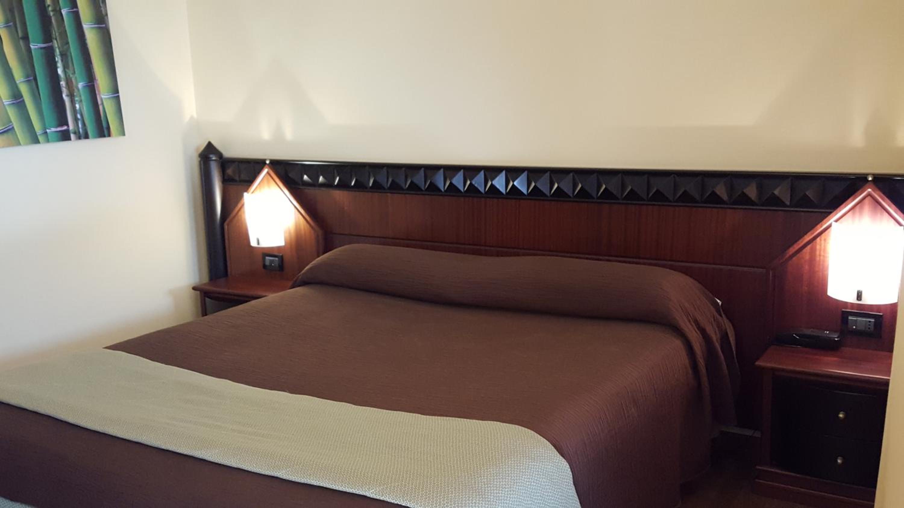 Double Room - Photo 2