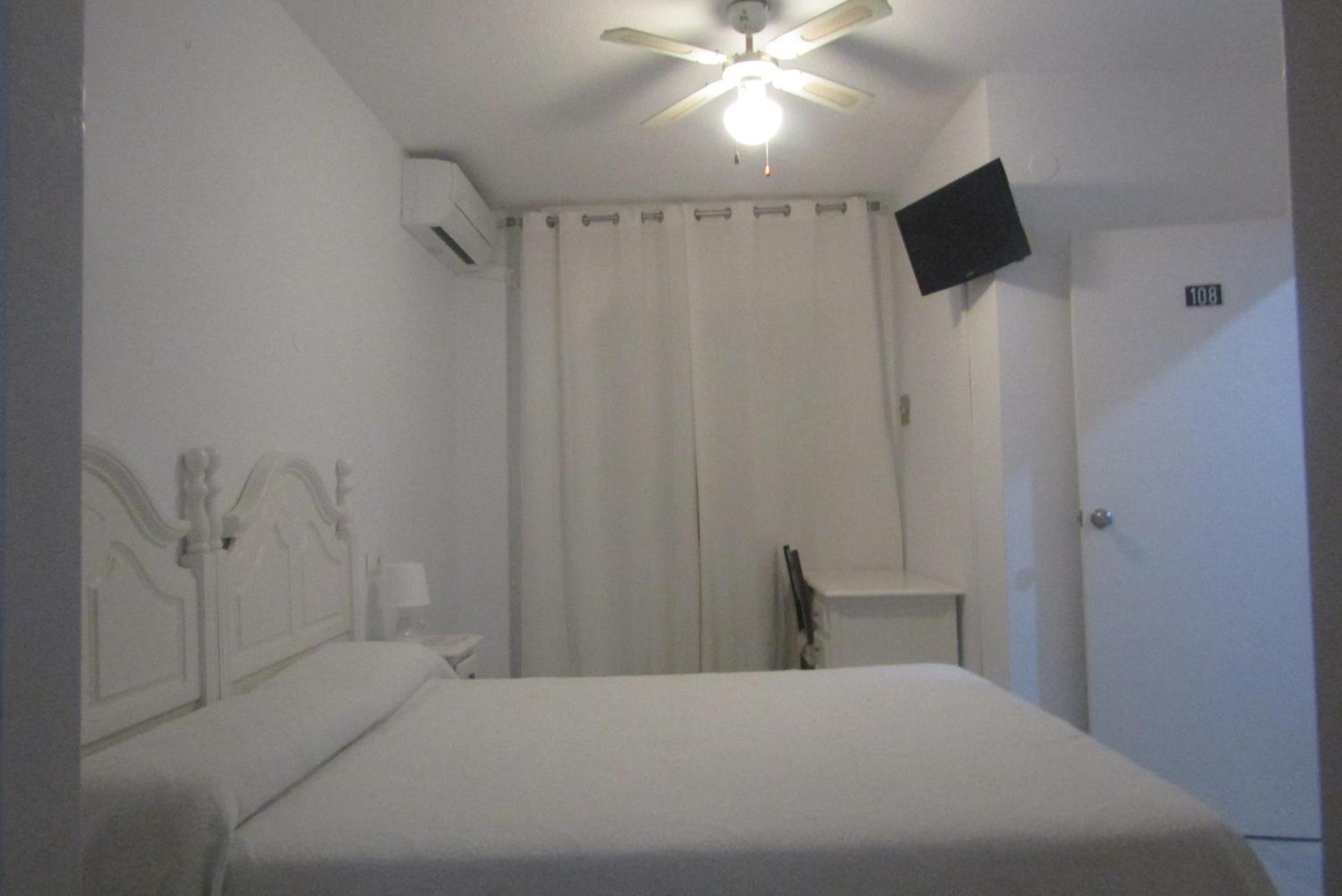 Habitación Doble Pequeña