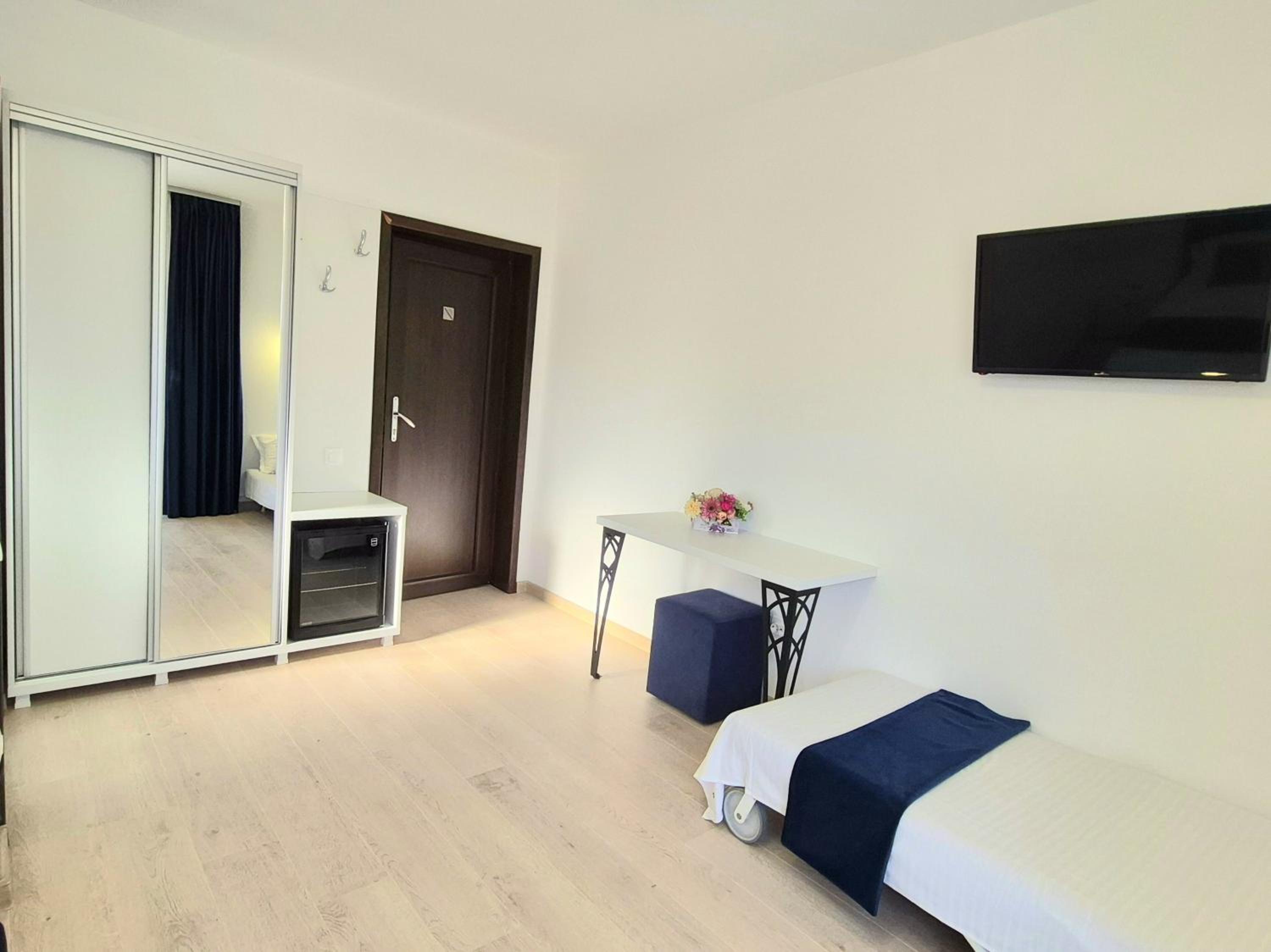 Triple Room photo 3
