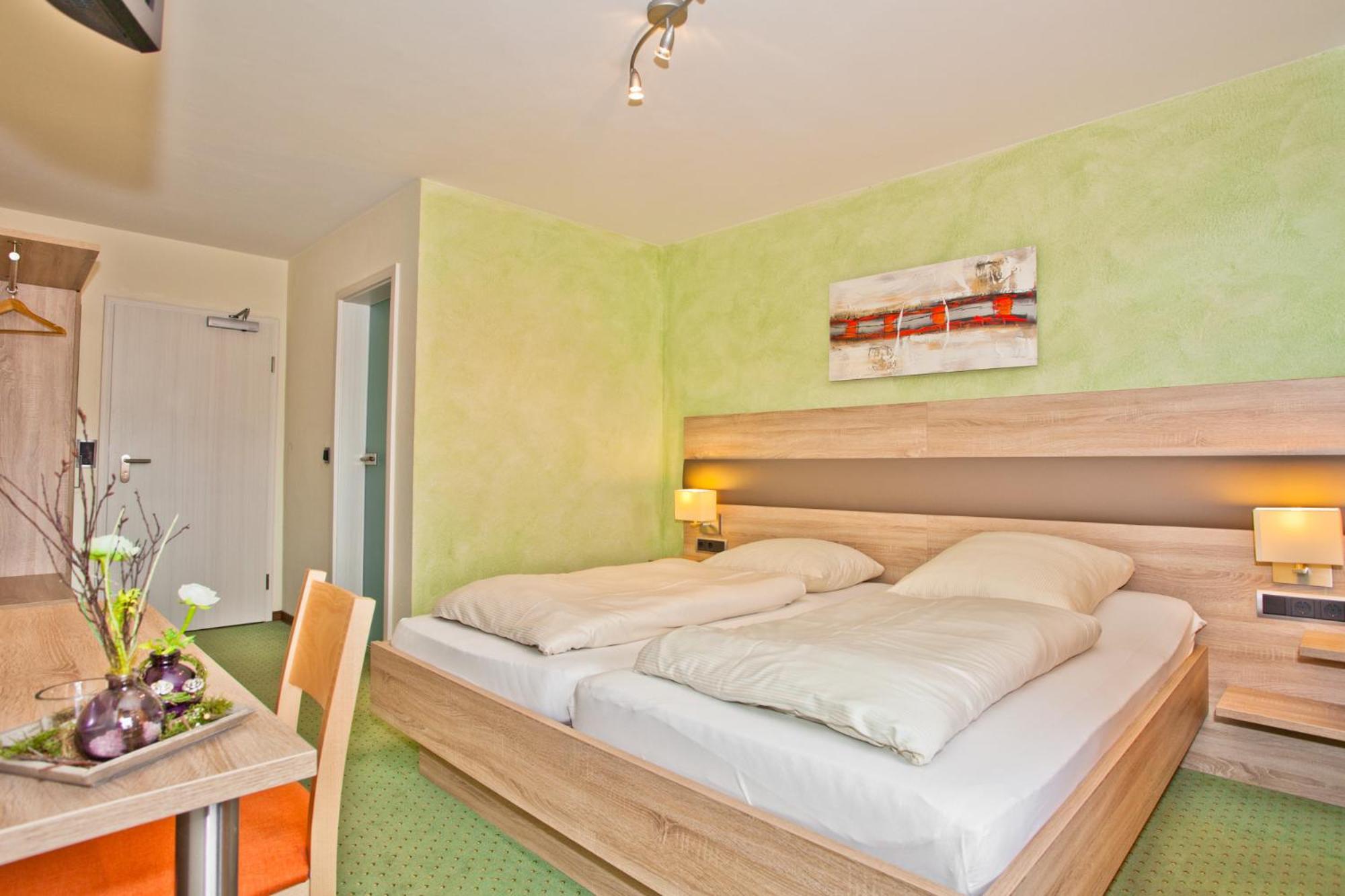 Business Double Room - Photo 15